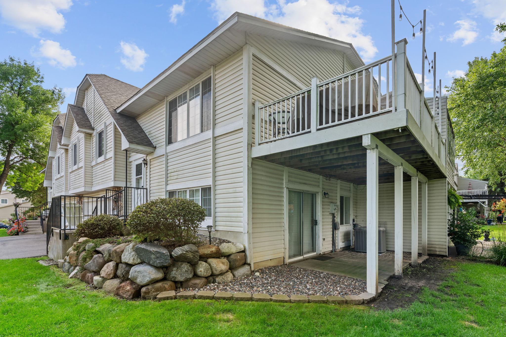 View of Residential at 15813 Griffon Path, Apple Valley MN 55124, Apple Valley (4 of 13) - Mike Wilen | Minnesota Team Real Estate