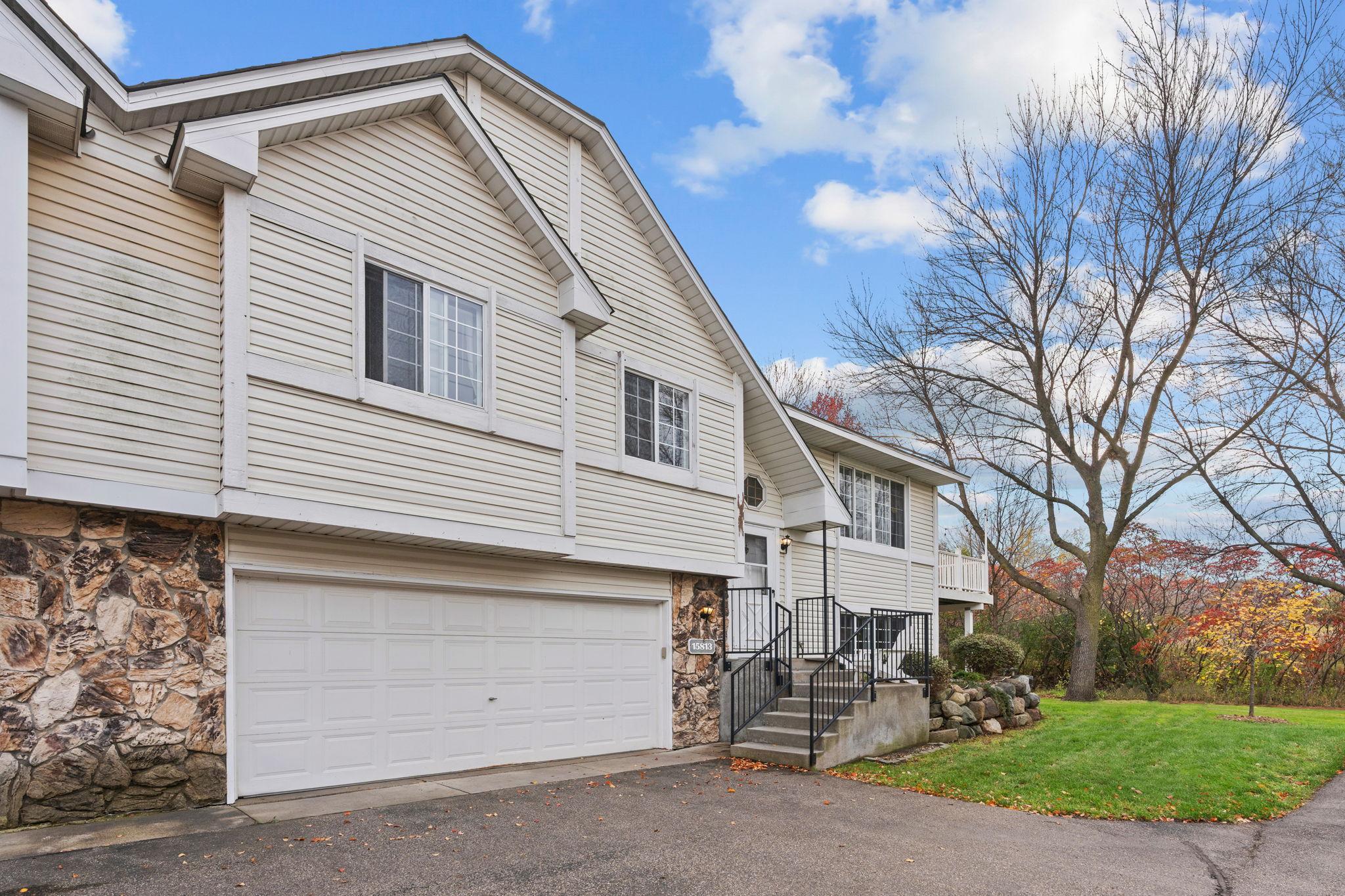 View of Residential at 15813 Griffon Path, Apple Valley MN 55124, Apple Valley (4 of 66) - Mike Wilen | Minnesota Team Real Estate