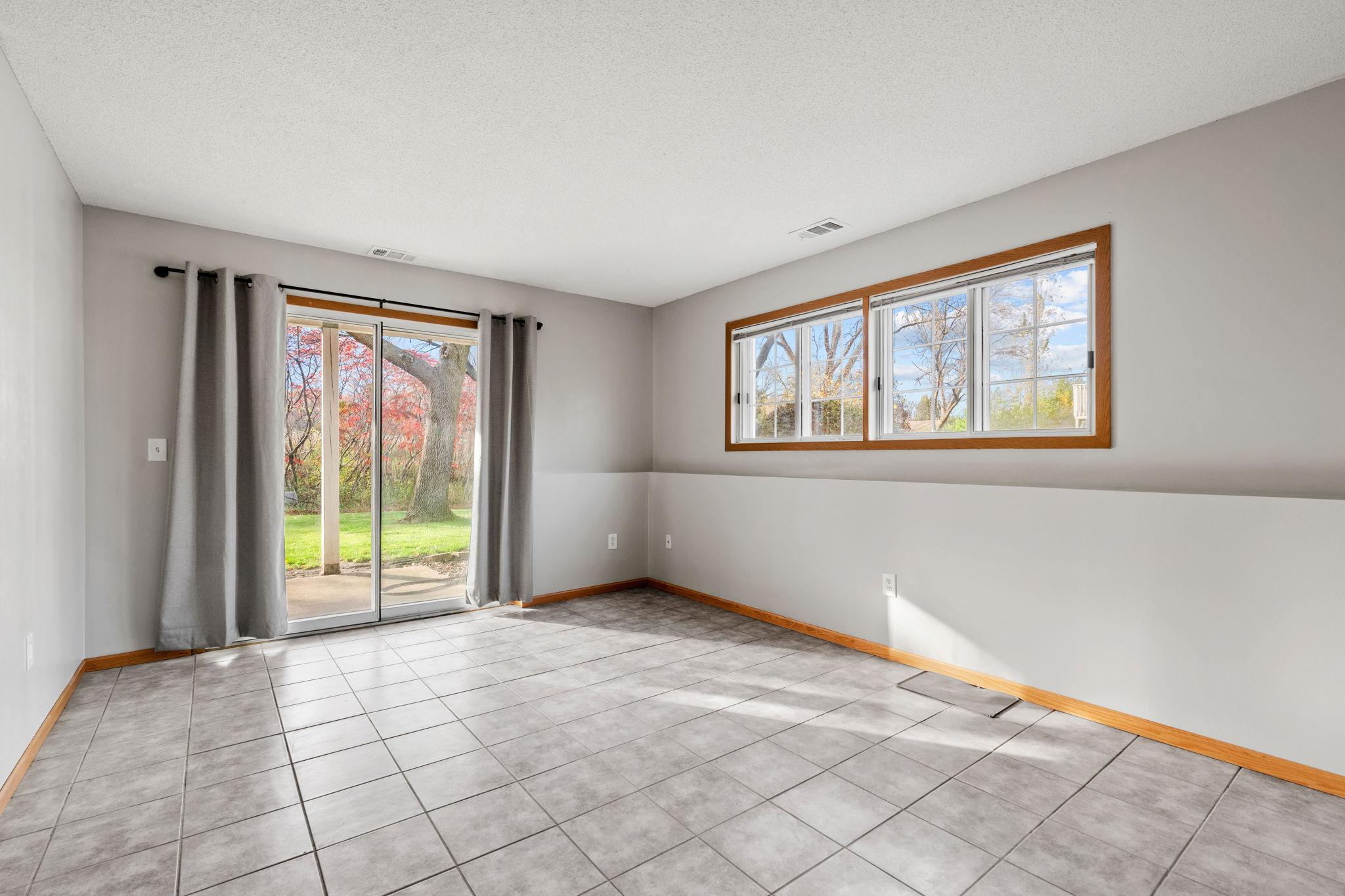 View of Residential at 15813 Griffon Path, Apple Valley MN 55124, Apple Valley (32 of 66) - Mike Wilen | Minnesota Team Real Estate