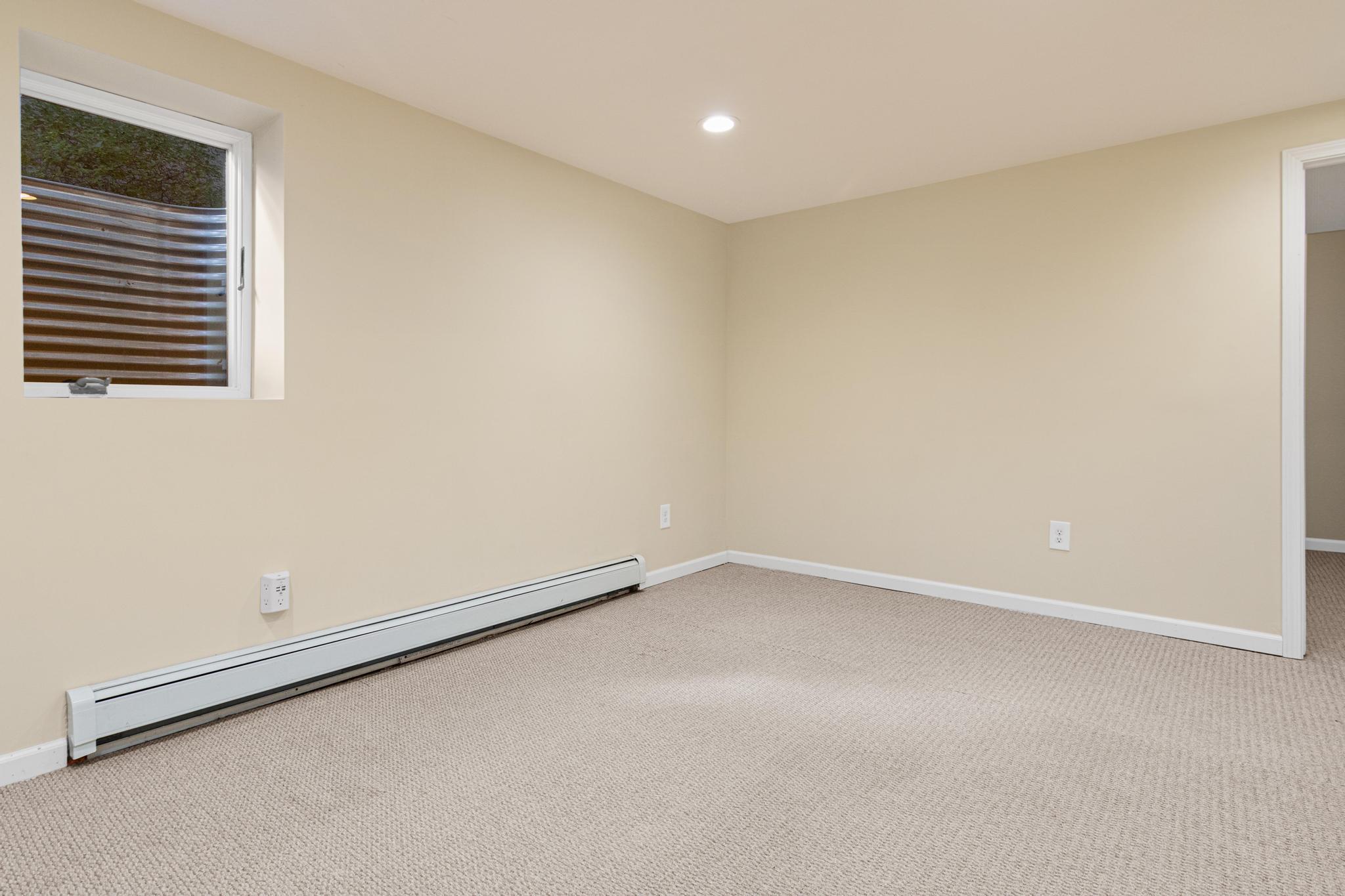 View of Residential at 2171 Juno Avenue, Saint Paul MN 55116, Saint Paul (21 of 45) - Mike Wilen | Minnesota Team Real Estate