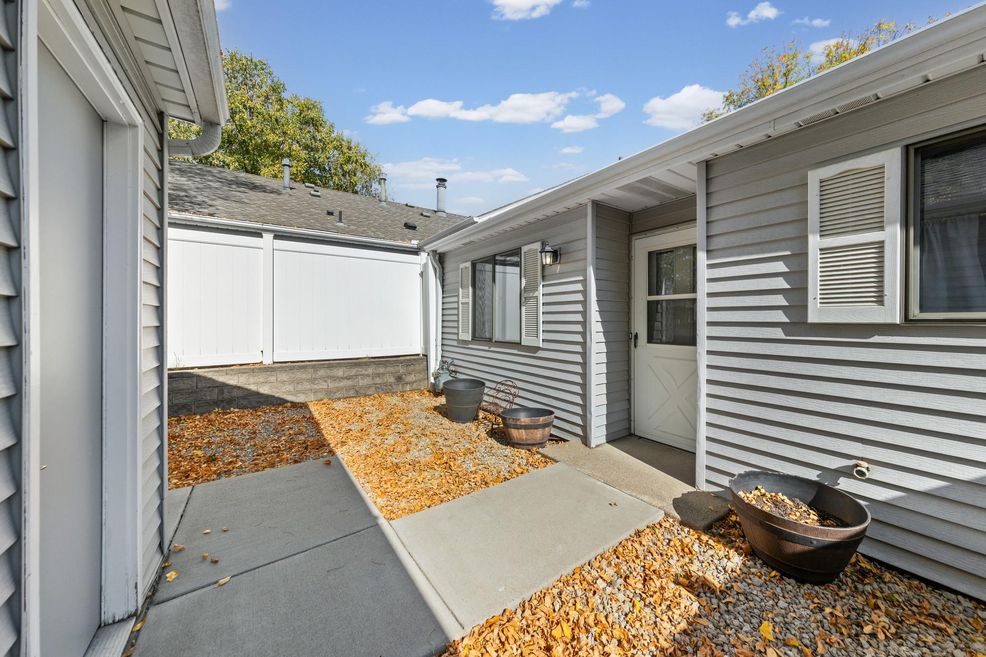 View of Residential at 14872 Embry Path, Apple Valley MN 55124, Apple Valley (41 of 48) - Mike Wilen | Minnesota Team Real Estate