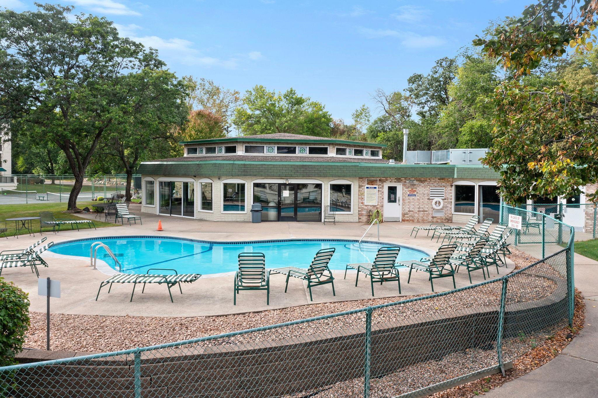 View of Residential at 10501 Cedar Lake Road #512, Minnetonka MN 55305, Minnetonka (37 of 41) - Mike Wilen | Minnesota Team Real Estate