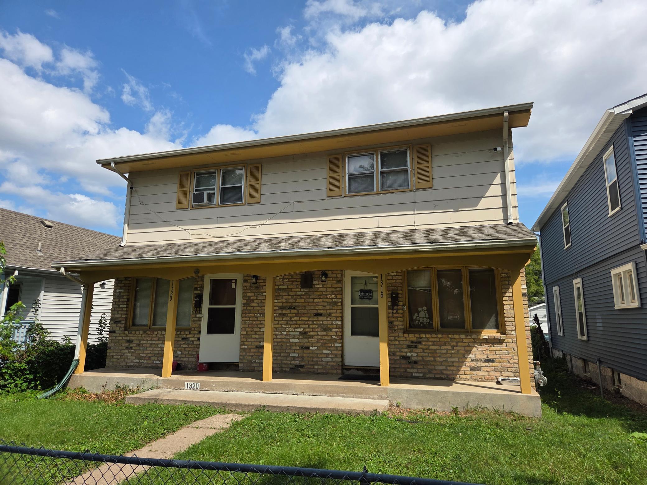 View of Residential Income at 1318 Thomas Avenue, Minneapolis MN 55411, Minneapolis (3 of 19) - Mike Wilen | Minnesota Team Real Estate