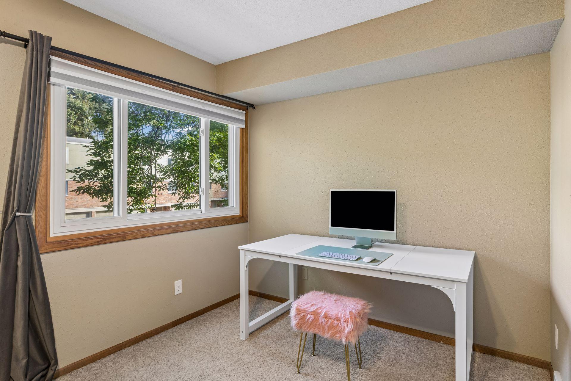 View of Residential at 7227 Franklin Avenue, Saint Louis Park MN 55426, Saint Louis Park (25 of 29) - Mike Wilen | Minnesota Team Real Estate