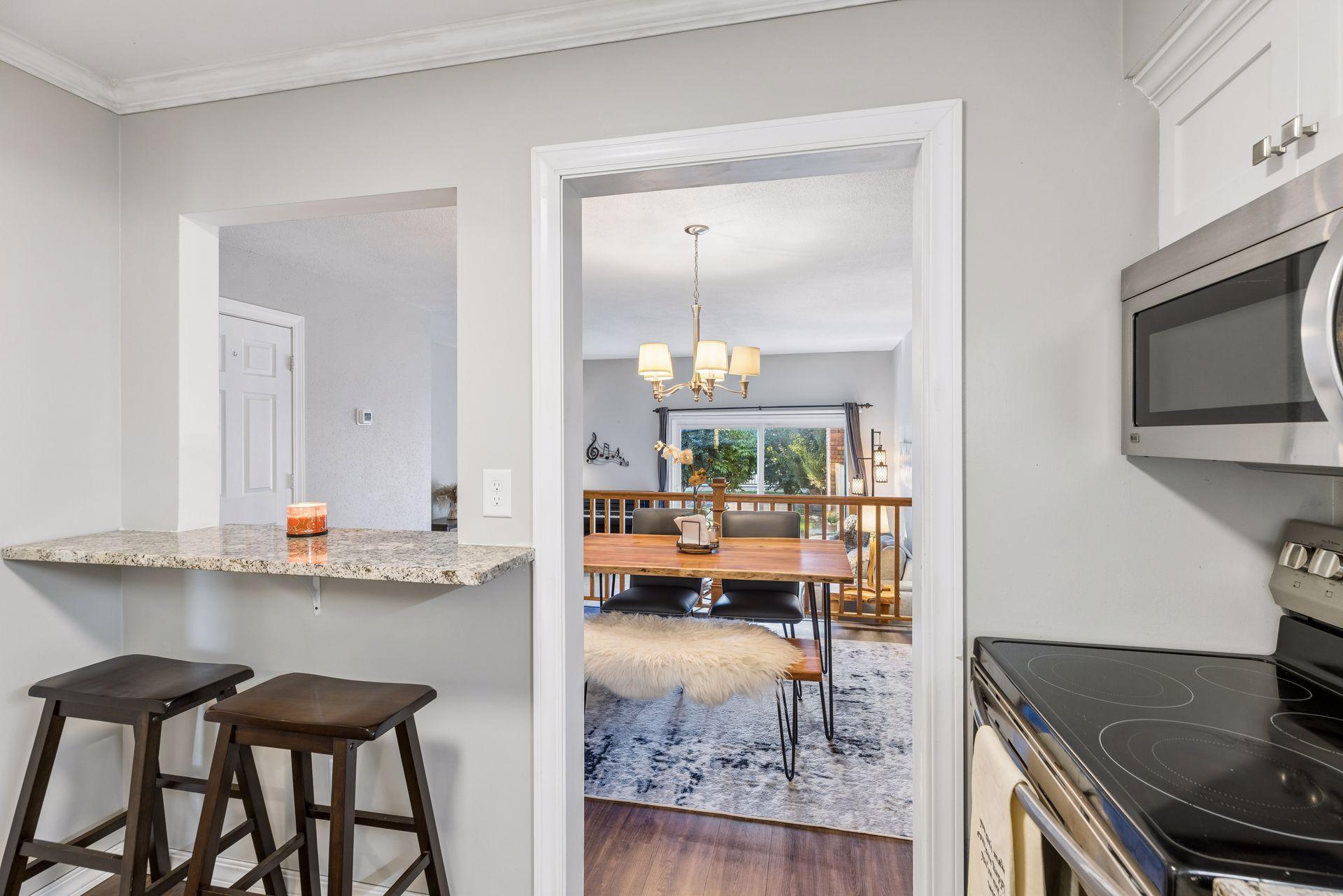 View of Residential at 7227 Franklin Avenue, Saint Louis Park MN 55426, Saint Louis Park (7 of 29) - Mike Wilen | Minnesota Team Real Estate