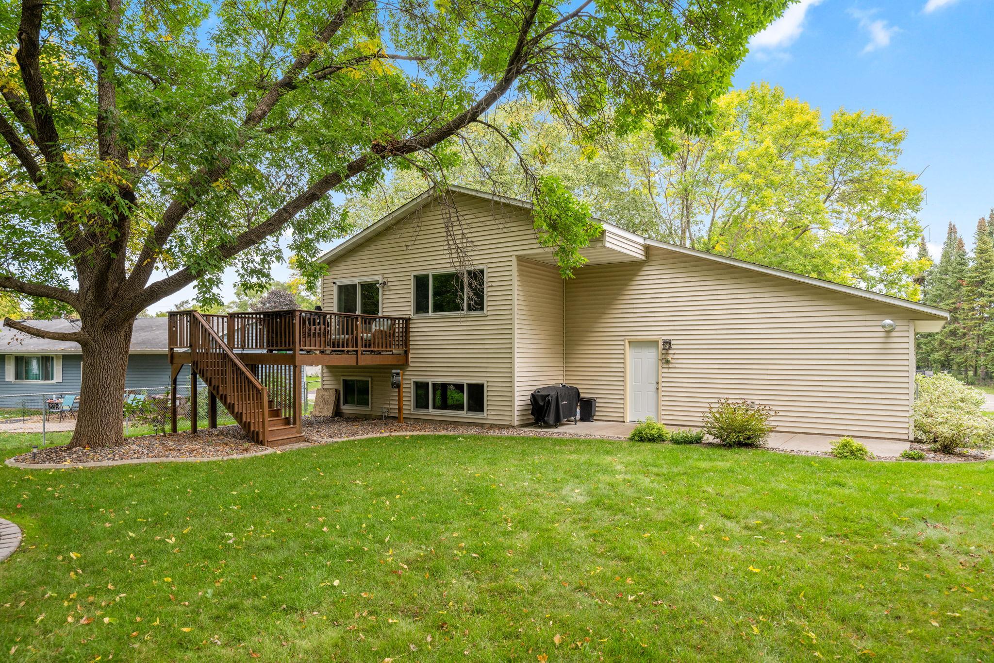 View of Residential at 7476 Jeffery Lane, Cottage Grove MN 55016, Cottage Grove (22 of 28) - Mike Wilen | Minnesota Team Real Estate