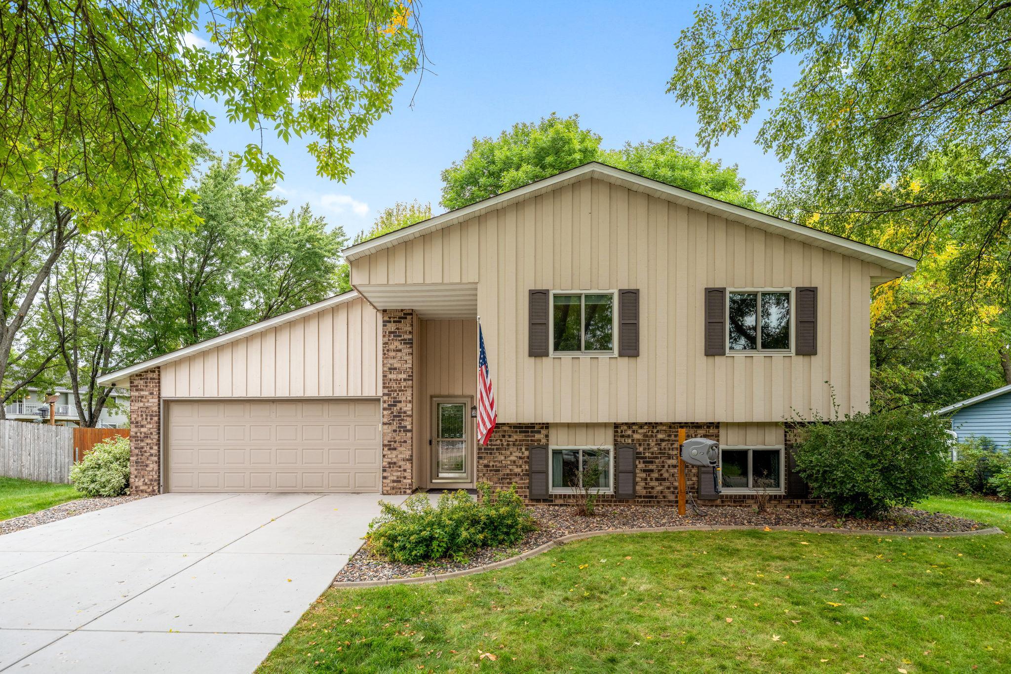 View of Single Family at 7476 Jeffery Lane, Cottage Grove - Mike Wilen | Minnesota Team Real Estate
