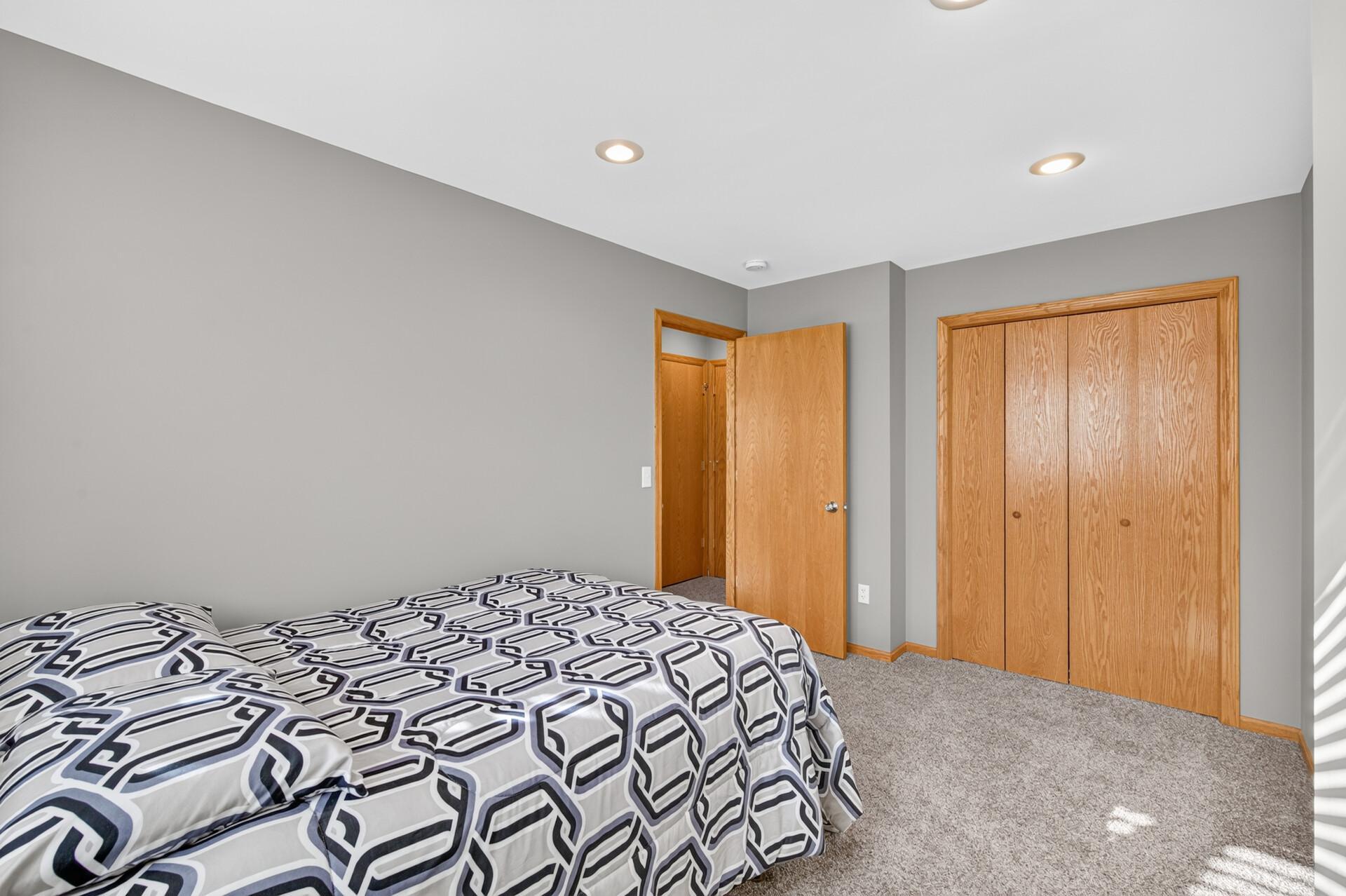 View of Residential at 20365 Eidelweiss Street, Oak Grove MN 55011, Oak Grove (45 of 70) - Mike Wilen | Minnesota Team Real Estate