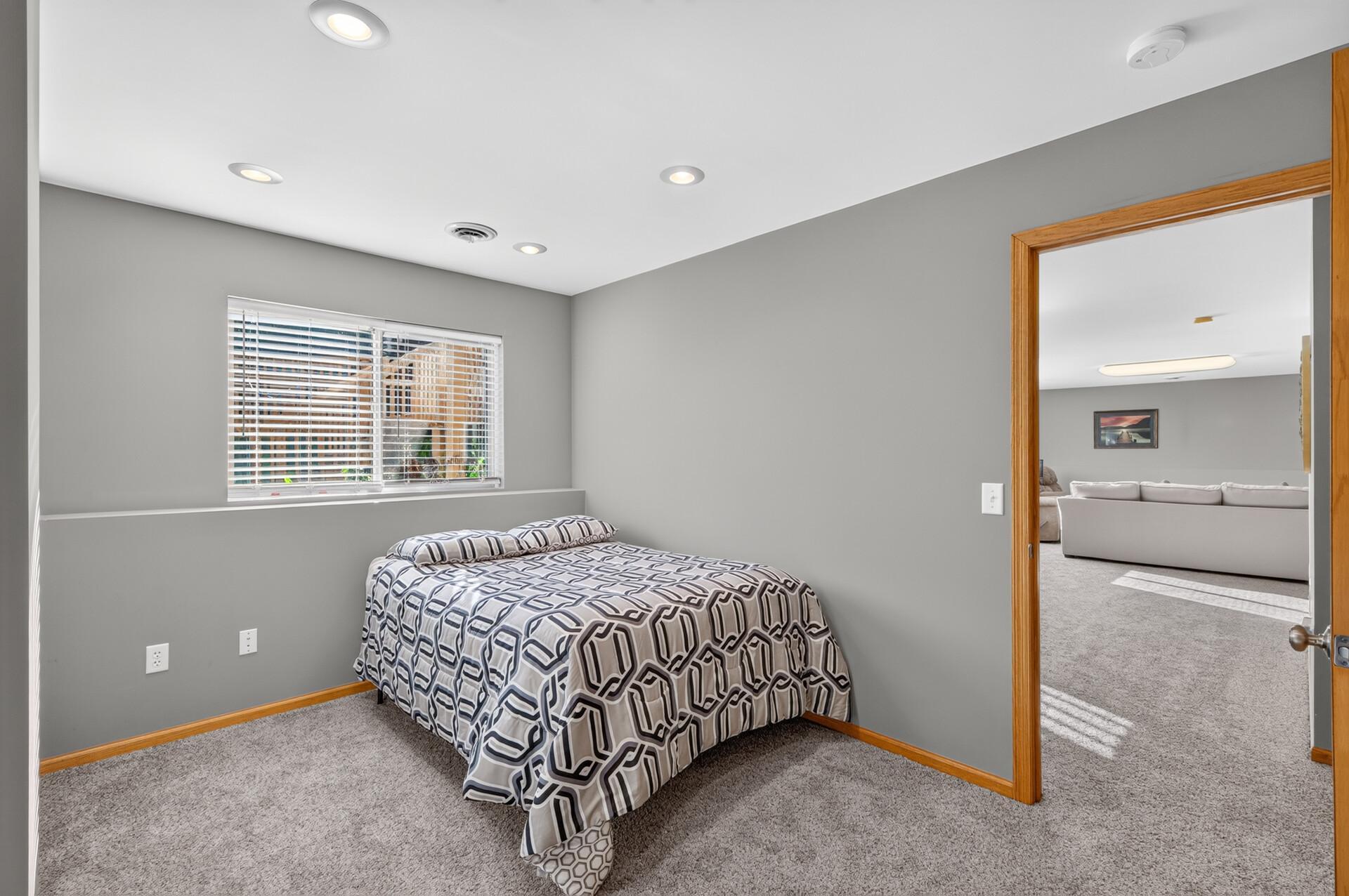 View of Residential at 20365 Eidelweiss Street, Oak Grove MN 55011, Oak Grove (46 of 70) - Mike Wilen | Minnesota Team Real Estate