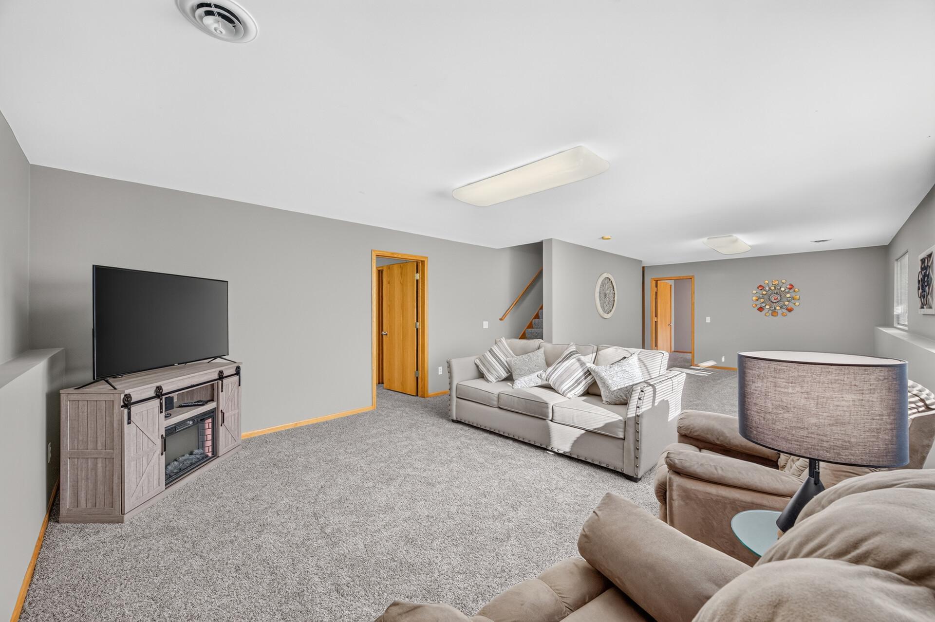View of Residential at 20365 Eidelweiss Street, Oak Grove MN 55011, Oak Grove (39 of 70) - Mike Wilen | Minnesota Team Real Estate