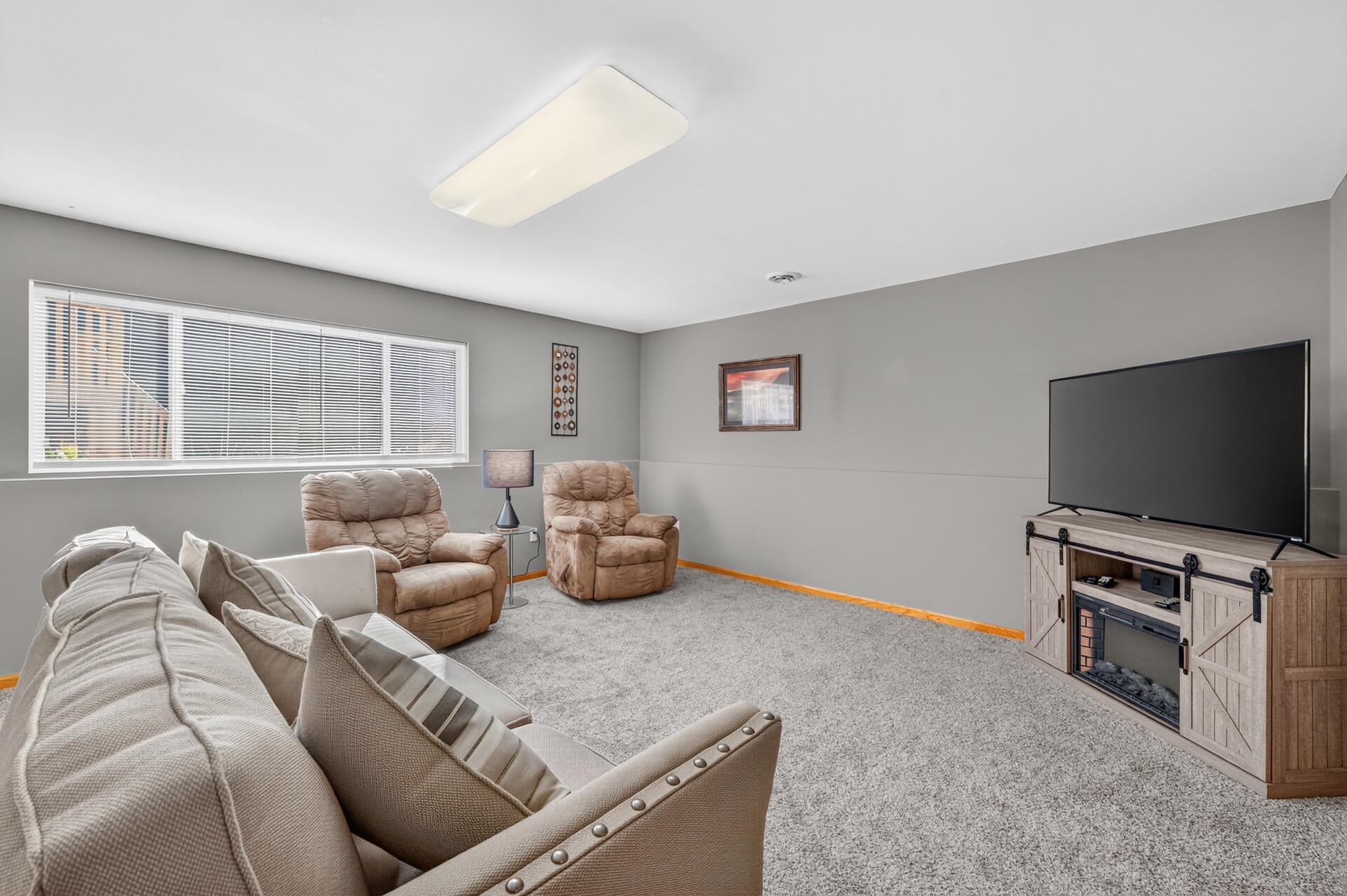 View of Residential at 20365 Eidelweiss Street, Oak Grove MN 55011, Oak Grove (37 of 70) - Mike Wilen | Minnesota Team Real Estate