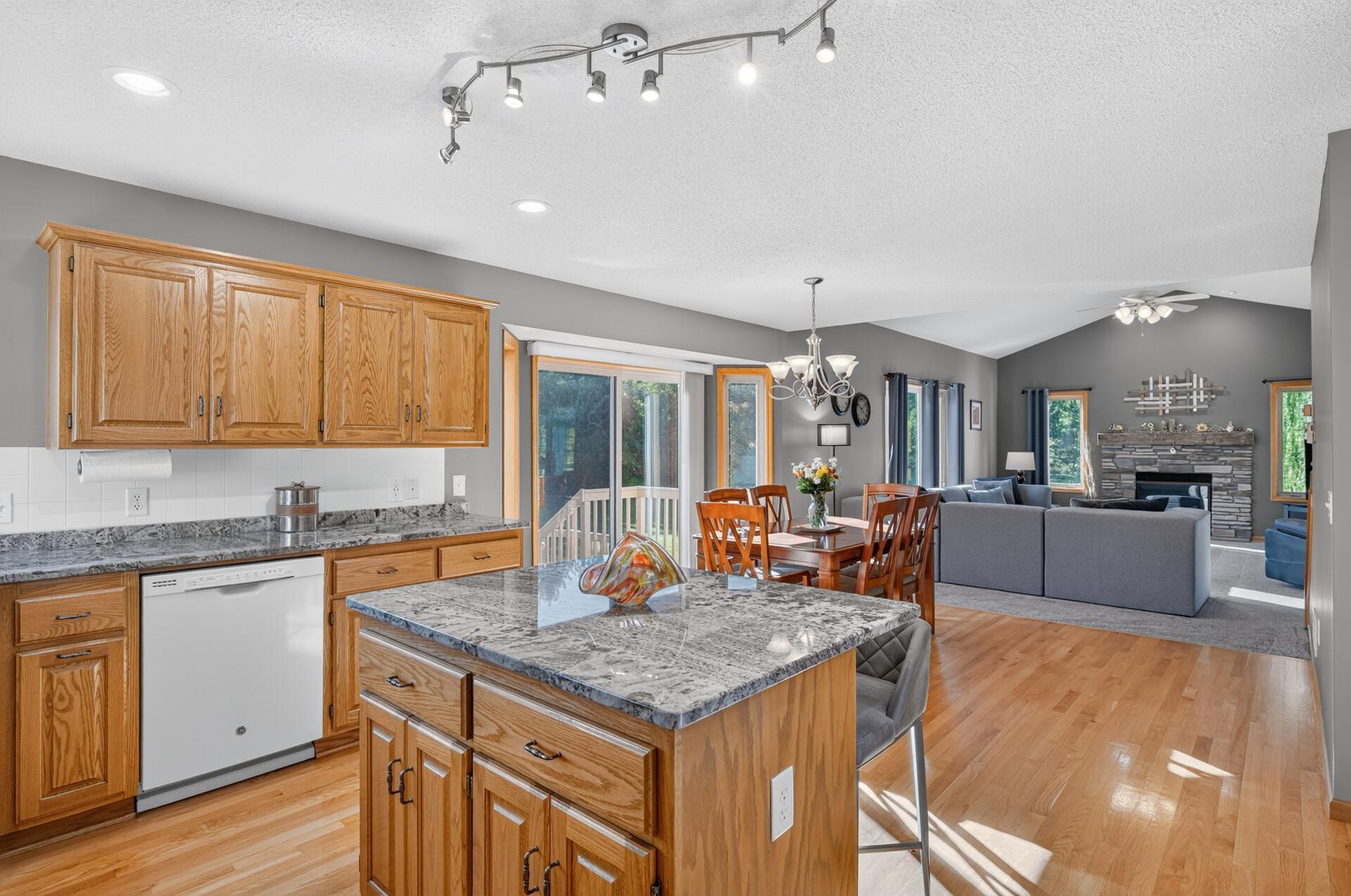 View of Residential at 20365 Eidelweiss Street, Oak Grove MN 55011, Oak Grove (18 of 70) - Mike Wilen | Minnesota Team Real Estate