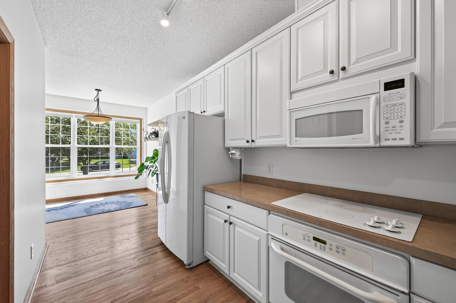 View of Residential at 3896 Darling Drive, Woodbury MN 55125, Woodbury (6 of 32) - Mike Wilen | Minnesota Team Real Estate