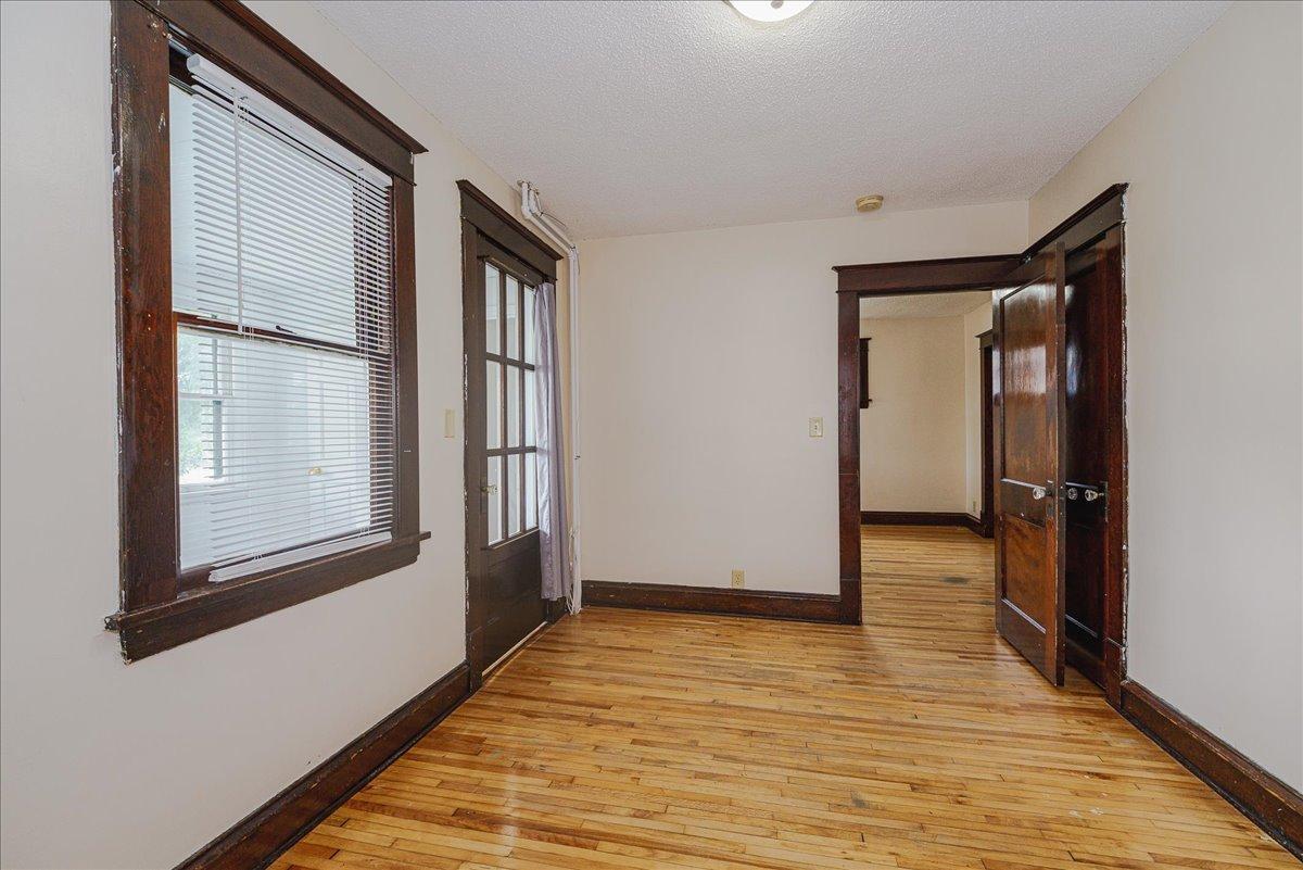 View of Residential at 843 Ivy Avenue, Saint Paul MN 55106, Saint Paul (25 of 27) - Mike Wilen | Minnesota Team Real Estate