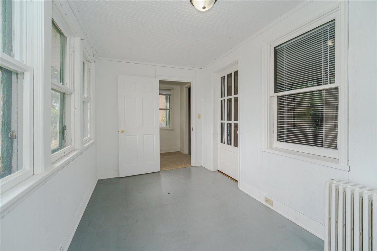 View of Residential at 843 Ivy Avenue, Saint Paul MN 55106, Saint Paul (20 of 27) - Mike Wilen | Minnesota Team Real Estate