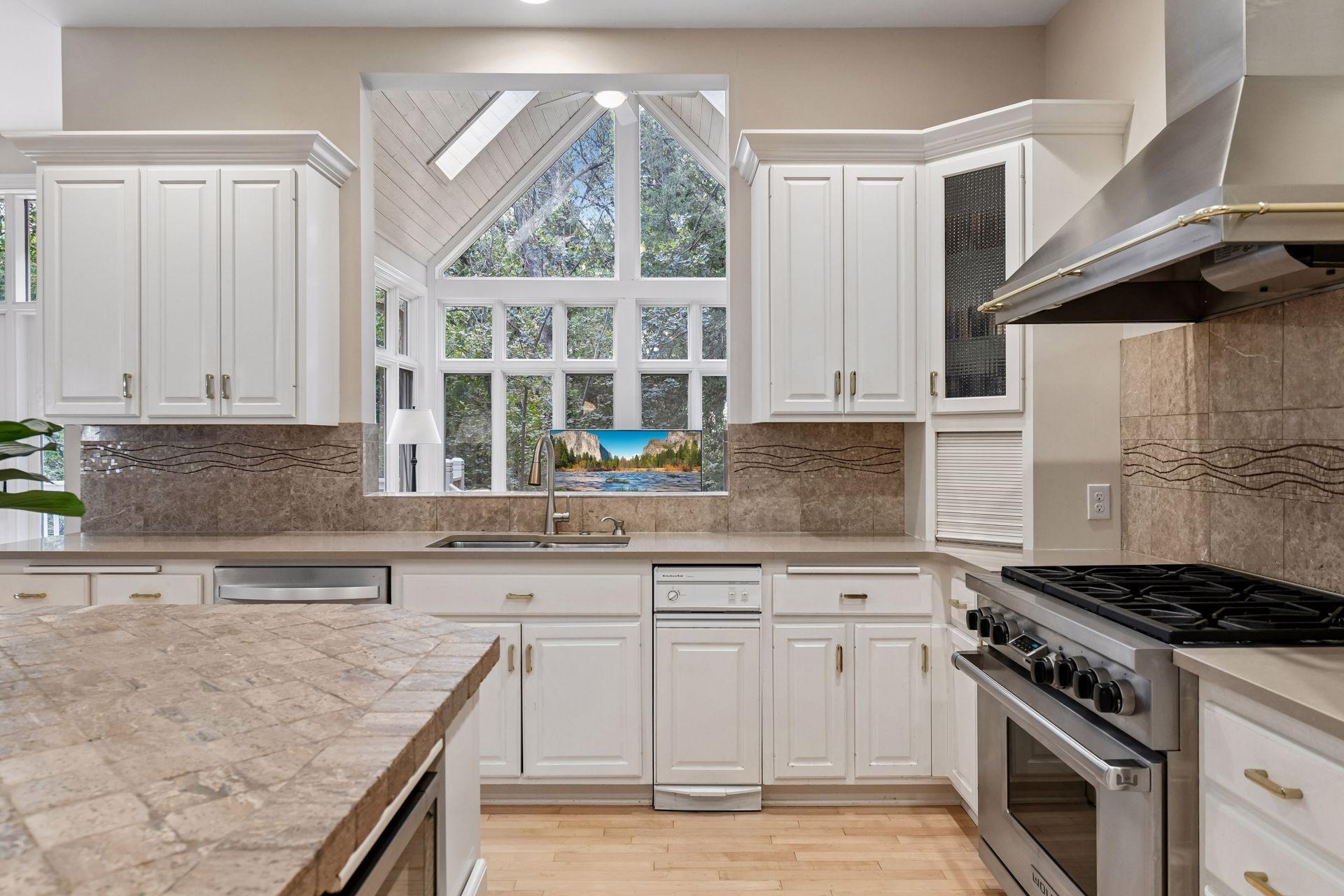View of Residential at 11539 Landing Road, Eden Prairie MN 55347, Eden Prairie (12 of 41) - Mike Wilen | Minnesota Team Real Estate