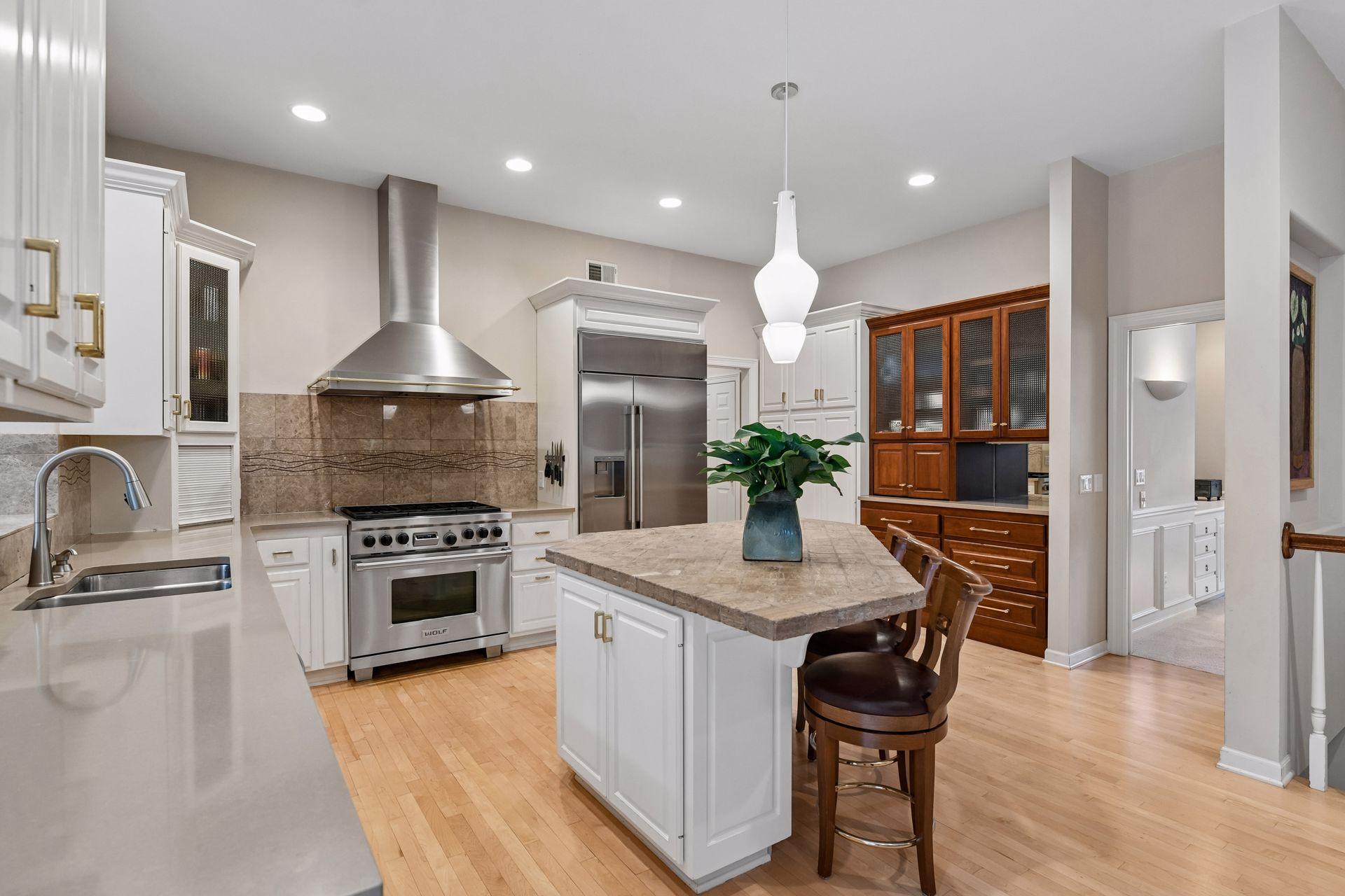 View of Residential at 11539 Landing Road, Eden Prairie MN 55347, Eden Prairie (10 of 41) - Mike Wilen | Minnesota Team Real Estate