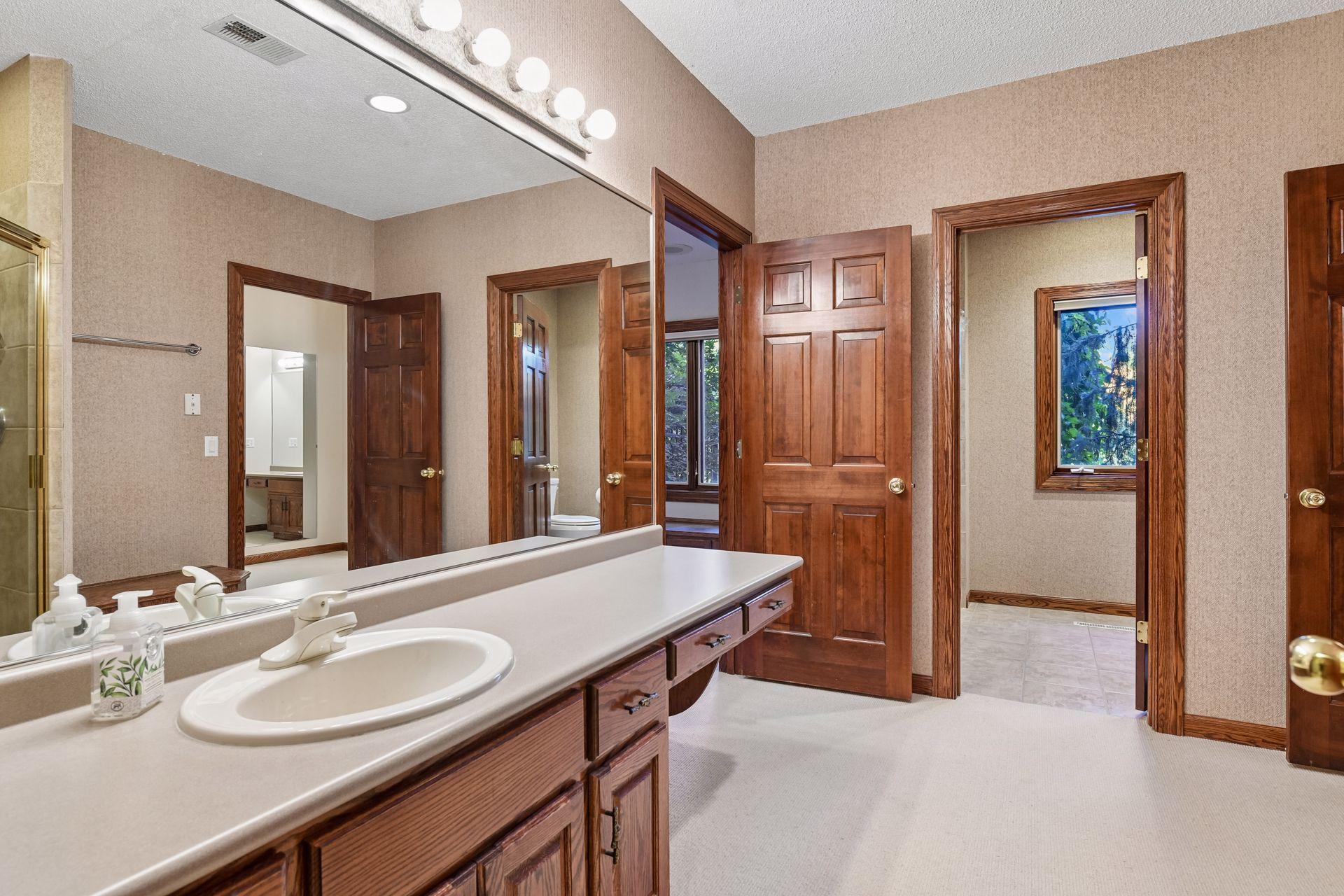 View of Residential at 11539 Landing Road, Eden Prairie MN 55347, Eden Prairie (35 of 41) - Mike Wilen | Minnesota Team Real Estate