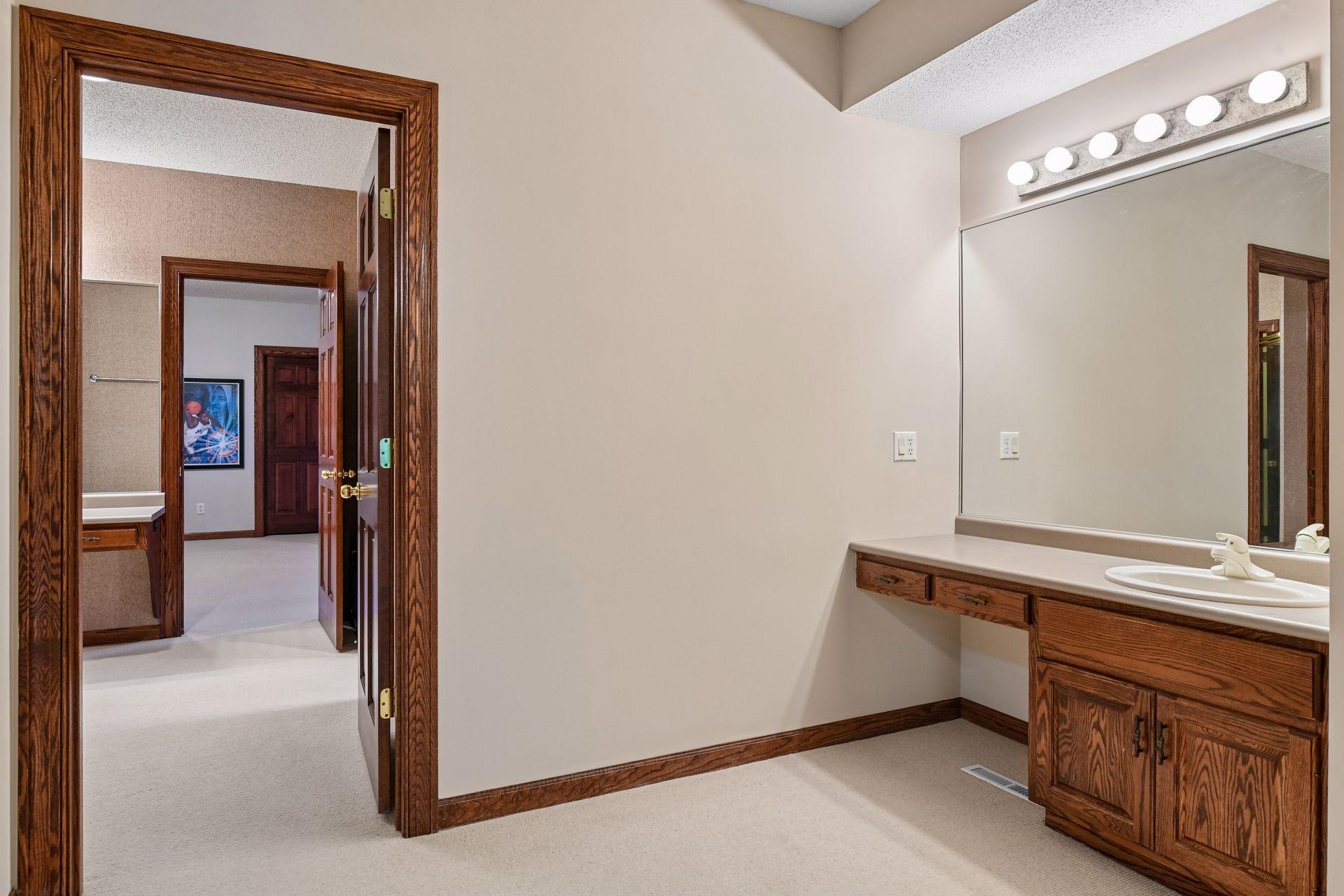 View of Residential at 11539 Landing Road, Eden Prairie MN 55347, Eden Prairie (33 of 41) - Mike Wilen | Minnesota Team Real Estate