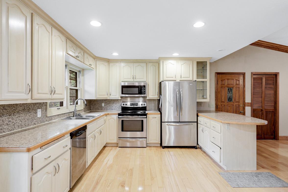 View of Residential at 4775 126th Street Court, White Bear Lake MN 55110, White Bear Lake (10 of 69) - Mike Wilen | Minnesota Team Real Estate