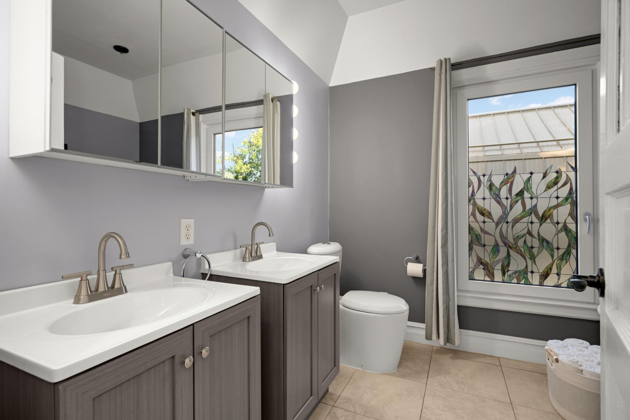 View of Residential at 2226 Pleasant Avenue, Minneapolis MN 55404, Minneapolis (24 of 47) - Mike Wilen | Minnesota Team Real Estate
