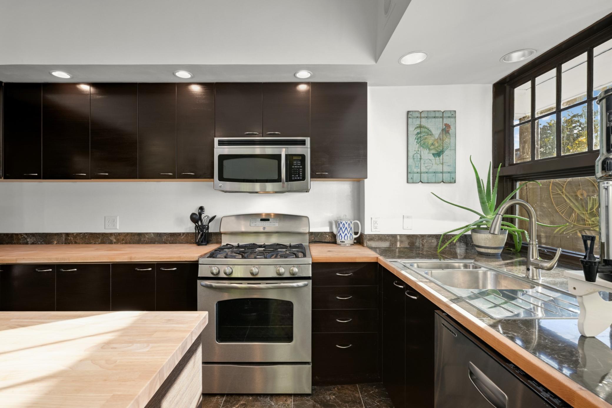View of Residential at 2226 Pleasant Avenue, Minneapolis MN 55404, Minneapolis (11 of 47) - Mike Wilen | Minnesota Team Real Estate