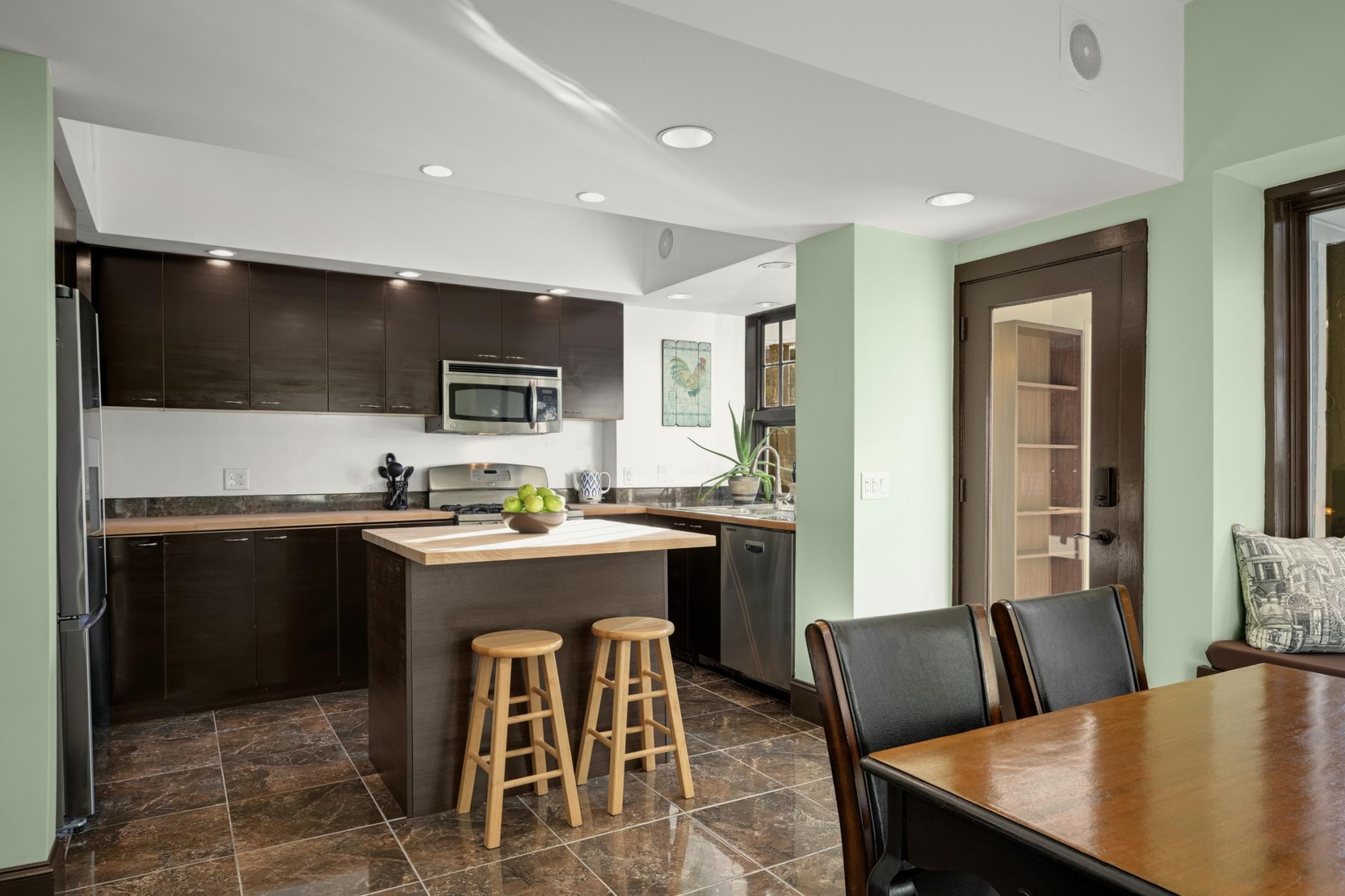 View of Residential at 2226 Pleasant Avenue, Minneapolis MN 55404, Minneapolis (9 of 47) - Mike Wilen | Minnesota Team Real Estate