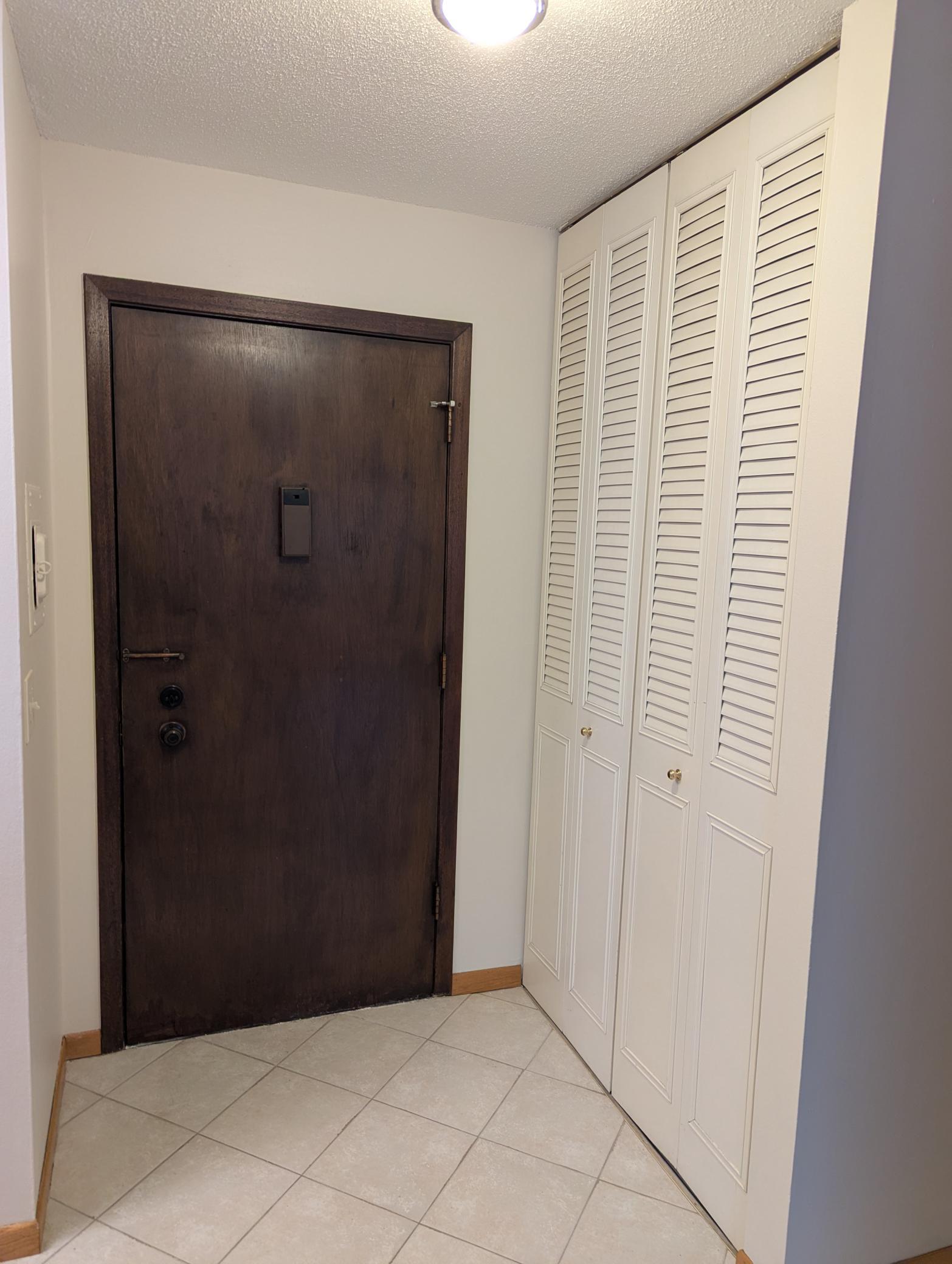 View of Residential at 2630 PLEASANT Avenue #206, Minneapolis MN 55408, Minneapolis (11 of 14) - Mike Wilen | Minnesota Team Real Estate