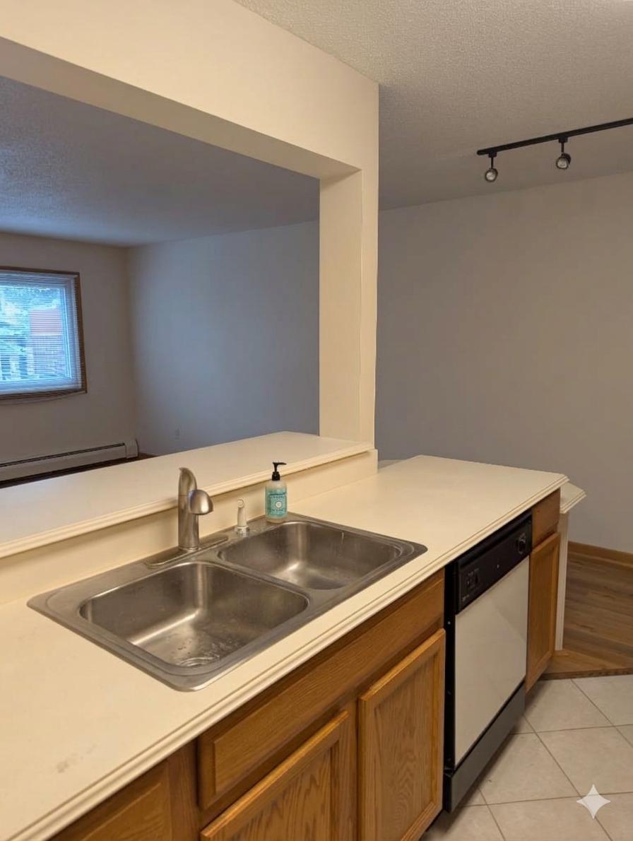 View of Residential at 2630 PLEASANT Avenue #206, Minneapolis MN 55408, Minneapolis (5 of 14) - Mike Wilen | Minnesota Team Real Estate