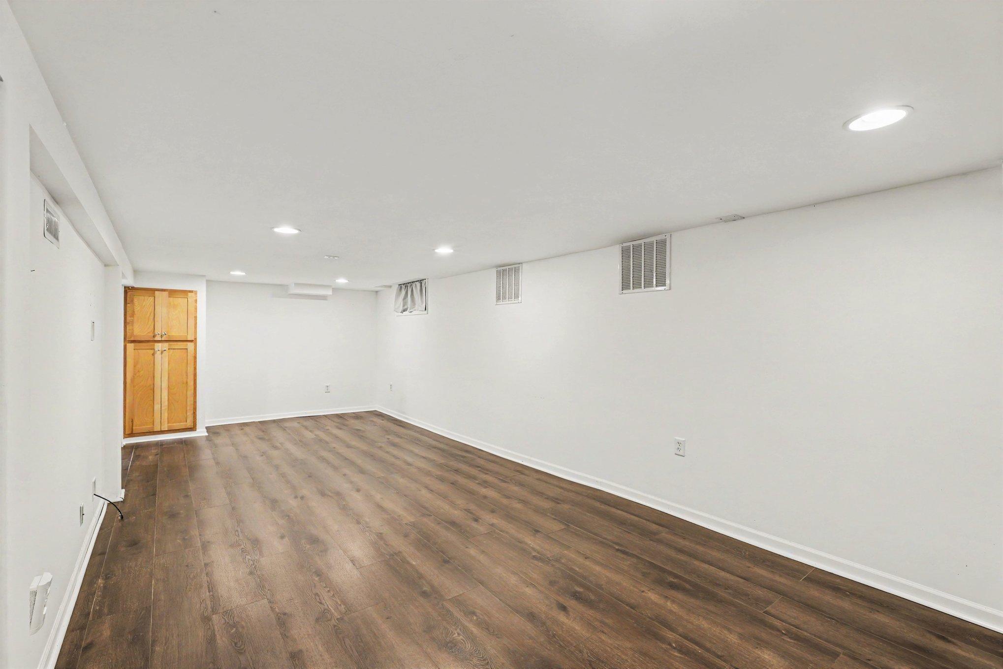 View of Residential at 3317 Yosemite Avenue, Saint Louis Park MN 55416, Saint Louis Park (21 of 30) - Mike Wilen | Minnesota Team Real Estate