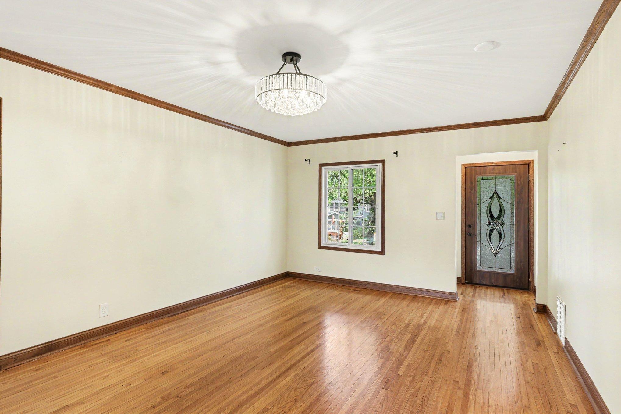 View of Residential at 3317 Yosemite Avenue, Saint Louis Park MN 55416, Saint Louis Park (4 of 30) - Mike Wilen | Minnesota Team Real Estate
