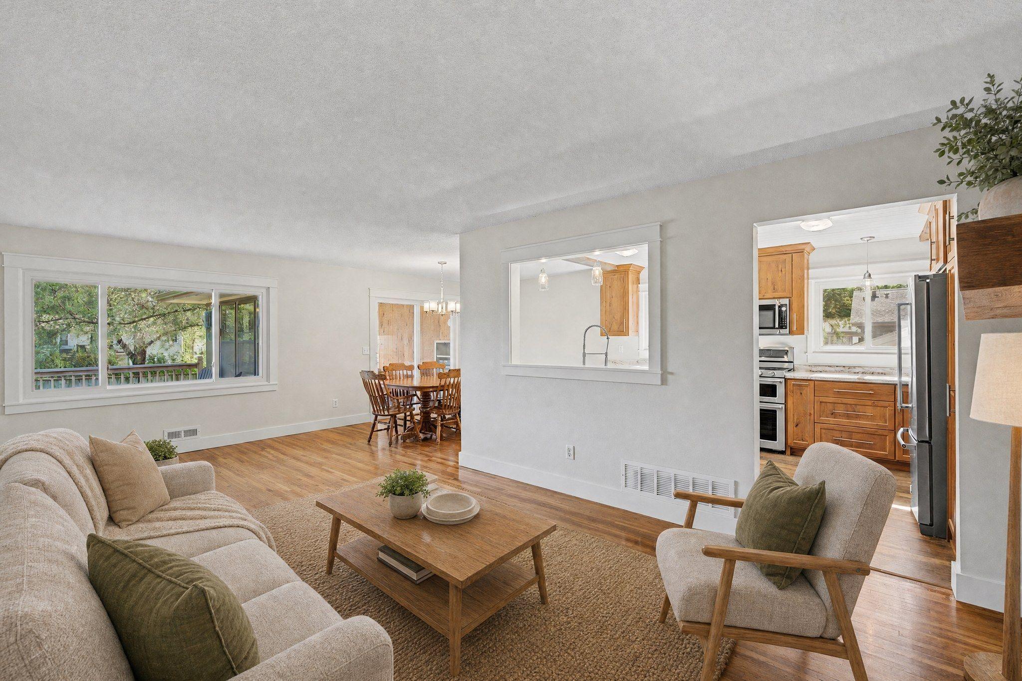 View of Residential at 10496 Thrush Street, Coon Rapids MN 55433, Coon Rapids (10 of 31) - Mike Wilen | Minnesota Team Real Estate