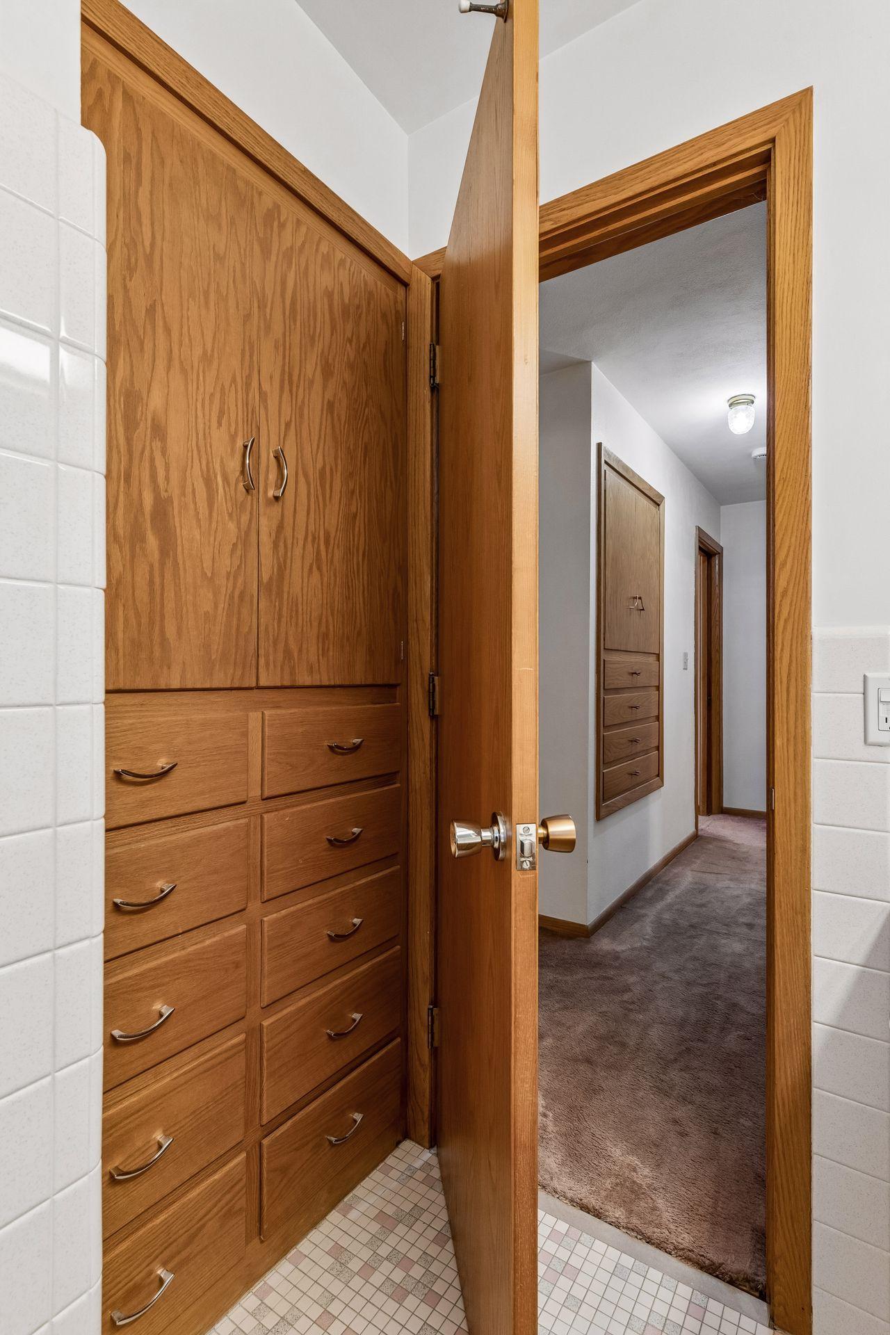 View of Residential at 202 Ash Street, South Saint Paul MN 55075, South Saint Paul (24 of 46) - Mike Wilen | Minnesota Team Real Estate