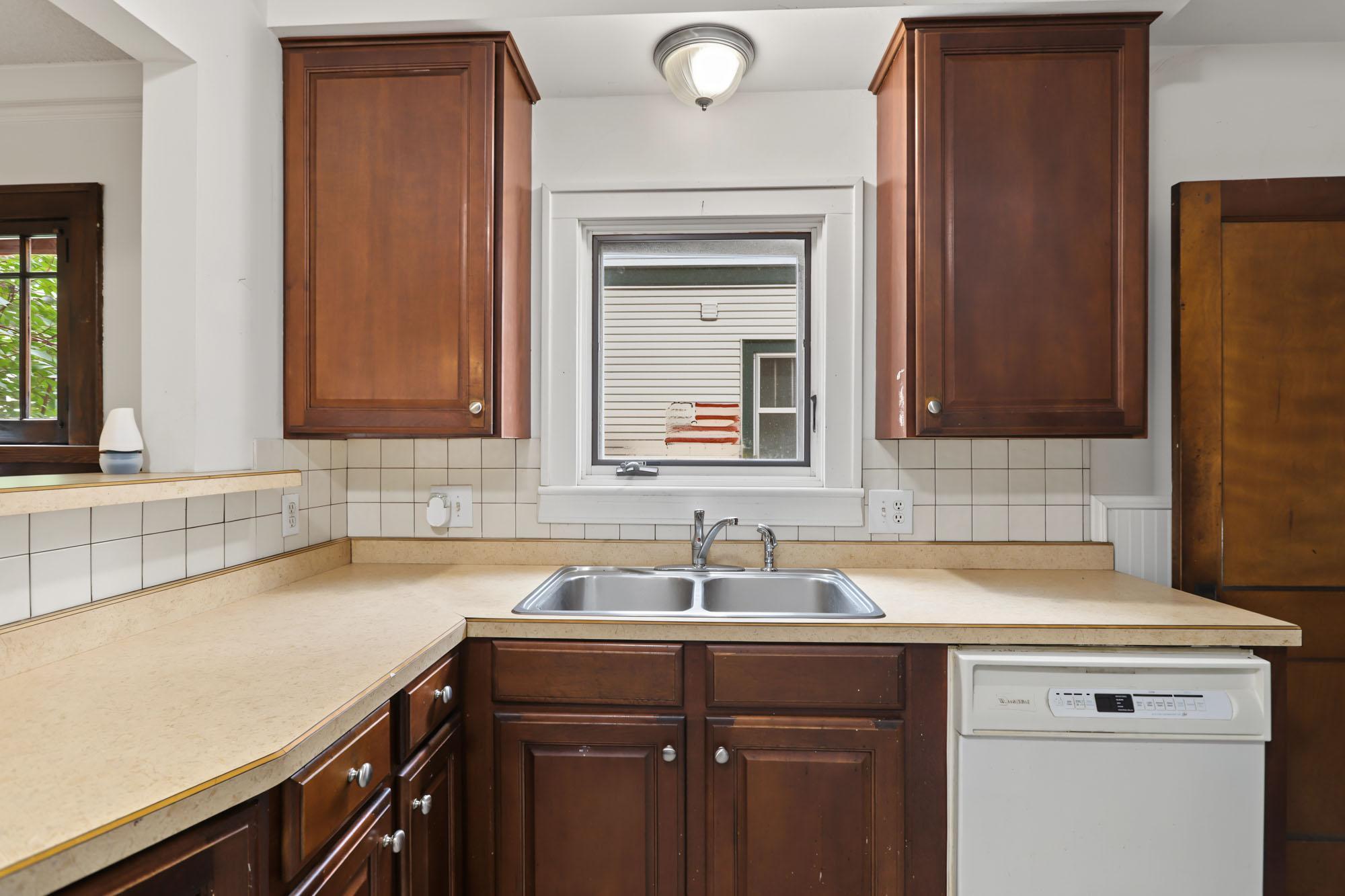 View of Residential at 3023 32nd Avenue, Minneapolis MN 55406, Minneapolis (13 of 31) - Mike Wilen | Minnesota Team Real Estate