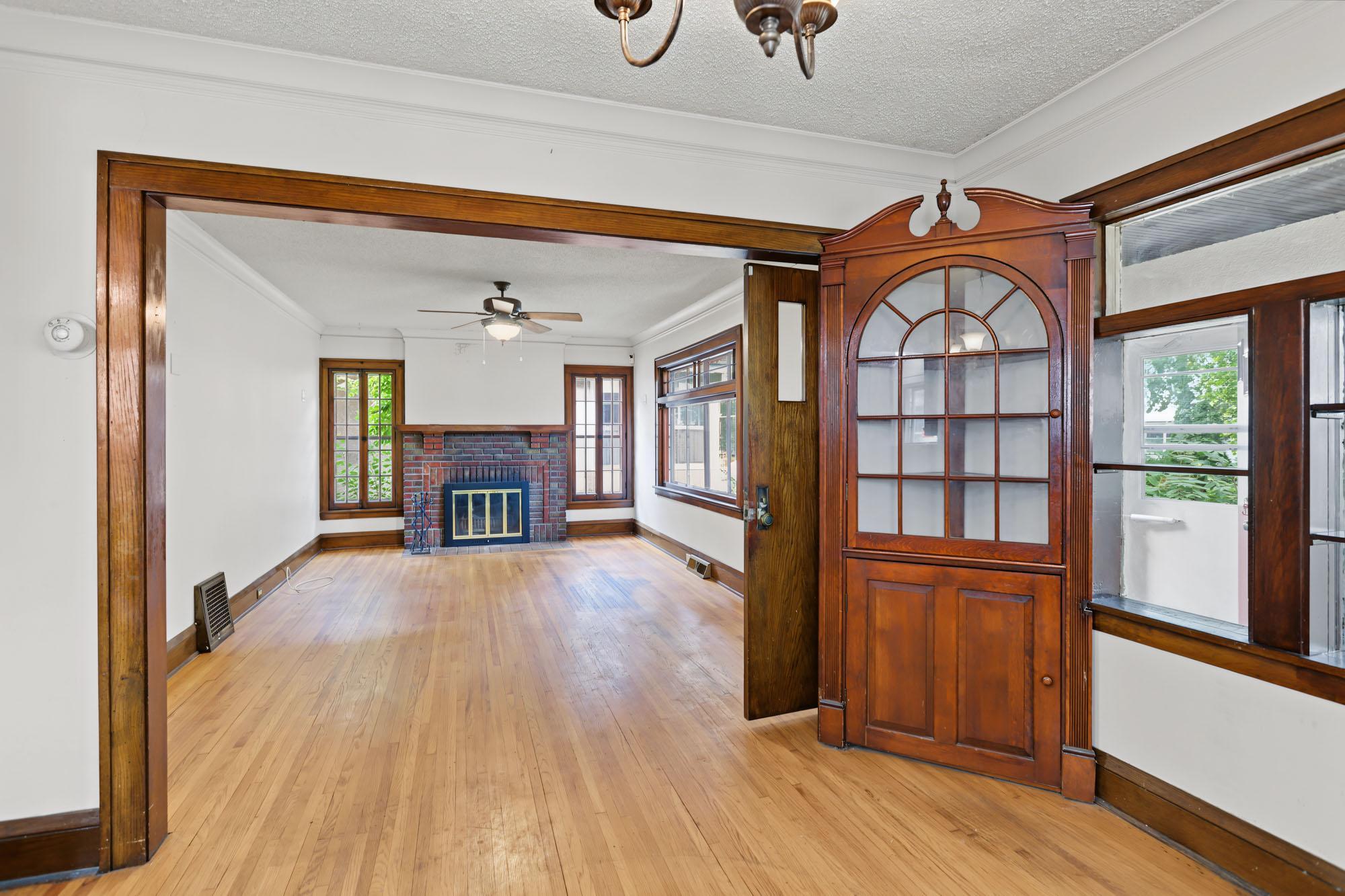 View of Residential at 3023 32nd Avenue, Minneapolis MN 55406, Minneapolis (11 of 31) - Mike Wilen | Minnesota Team Real Estate