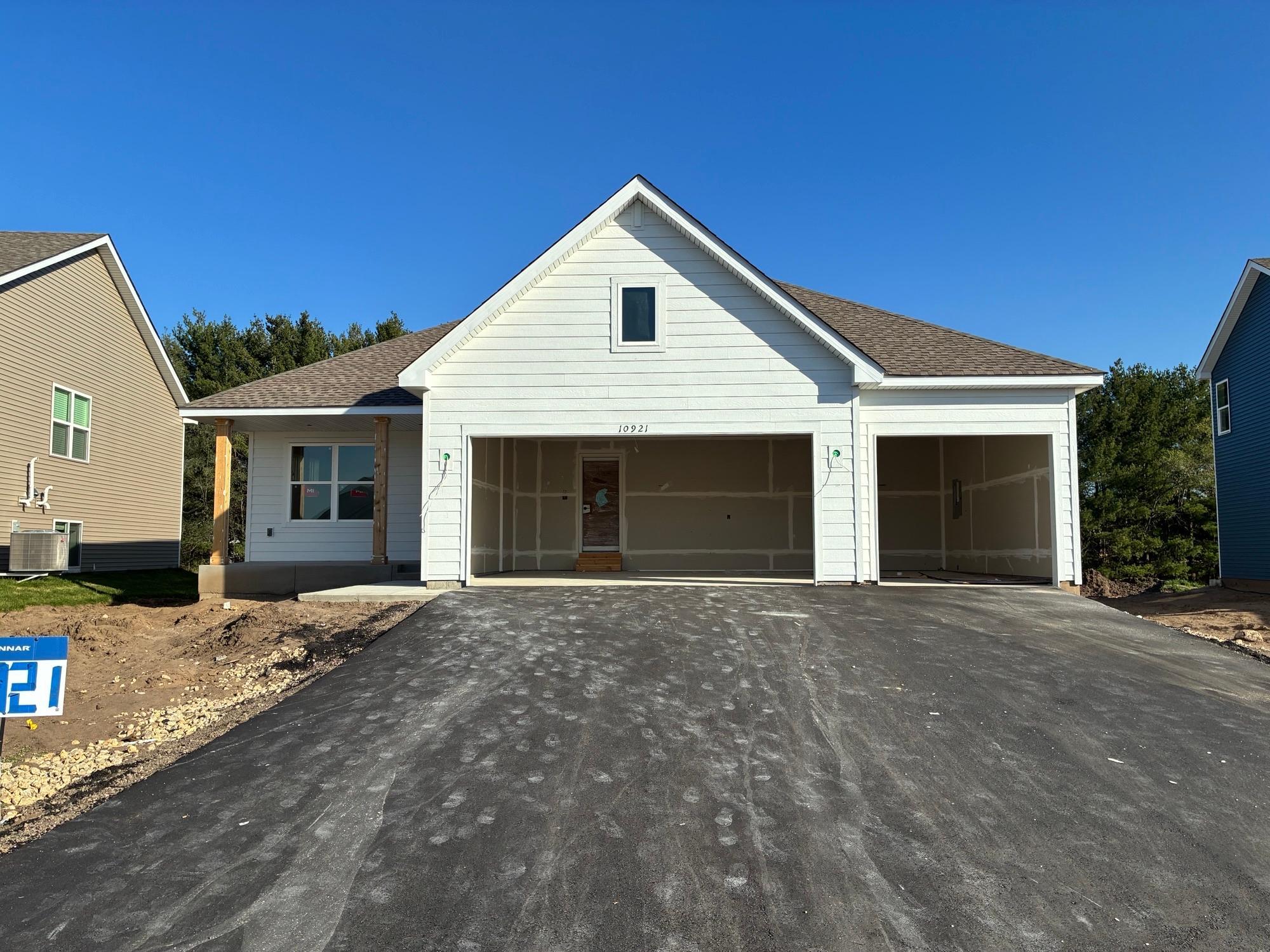 View of Single Family at 10921 Henslowe Avenue, Cottage Grove - Mike Wilen | Minnesota Team Real Estate