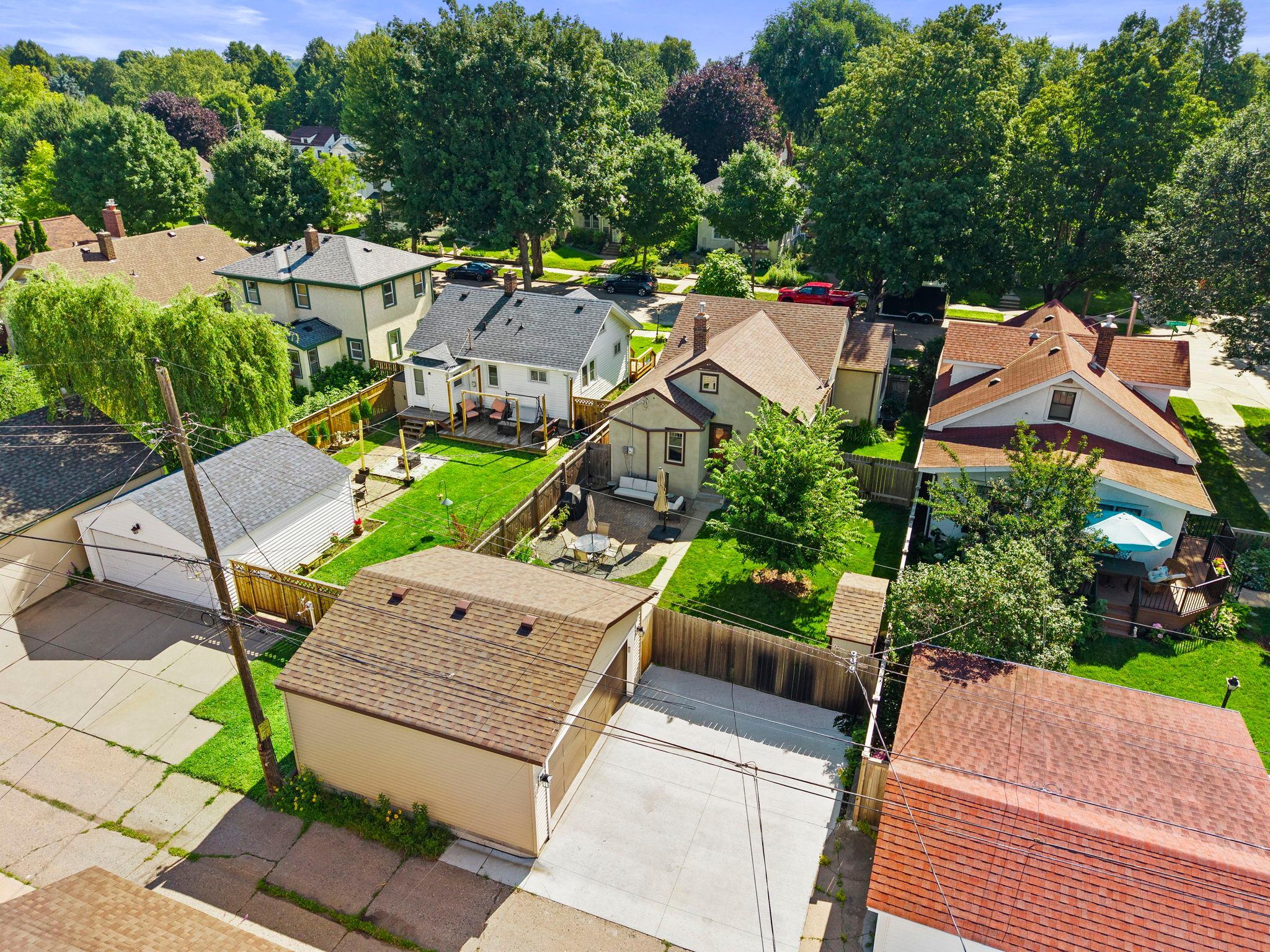 View of Residential at 2704 Garfield Street, Minneapolis MN 55418, Minneapolis (47 of 57) - Mike Wilen | Minnesota Team Real Estate
