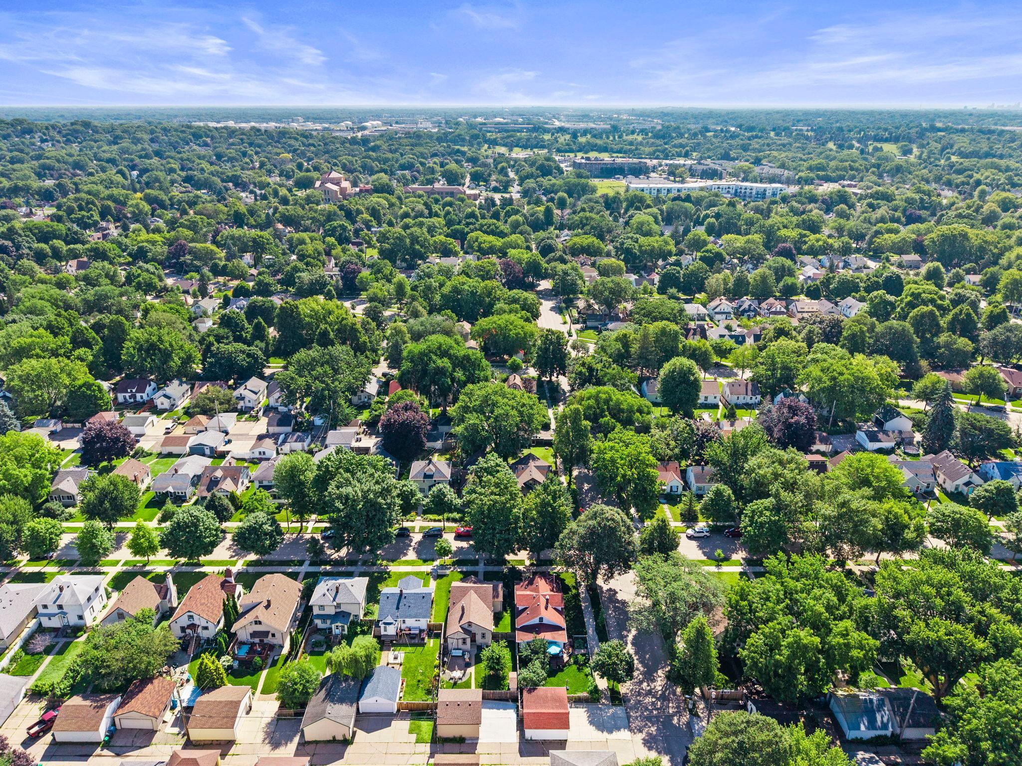 View of Residential at 2704 Garfield Street, Minneapolis MN 55418, Minneapolis (57 of 57) - Mike Wilen | Minnesota Team Real Estate