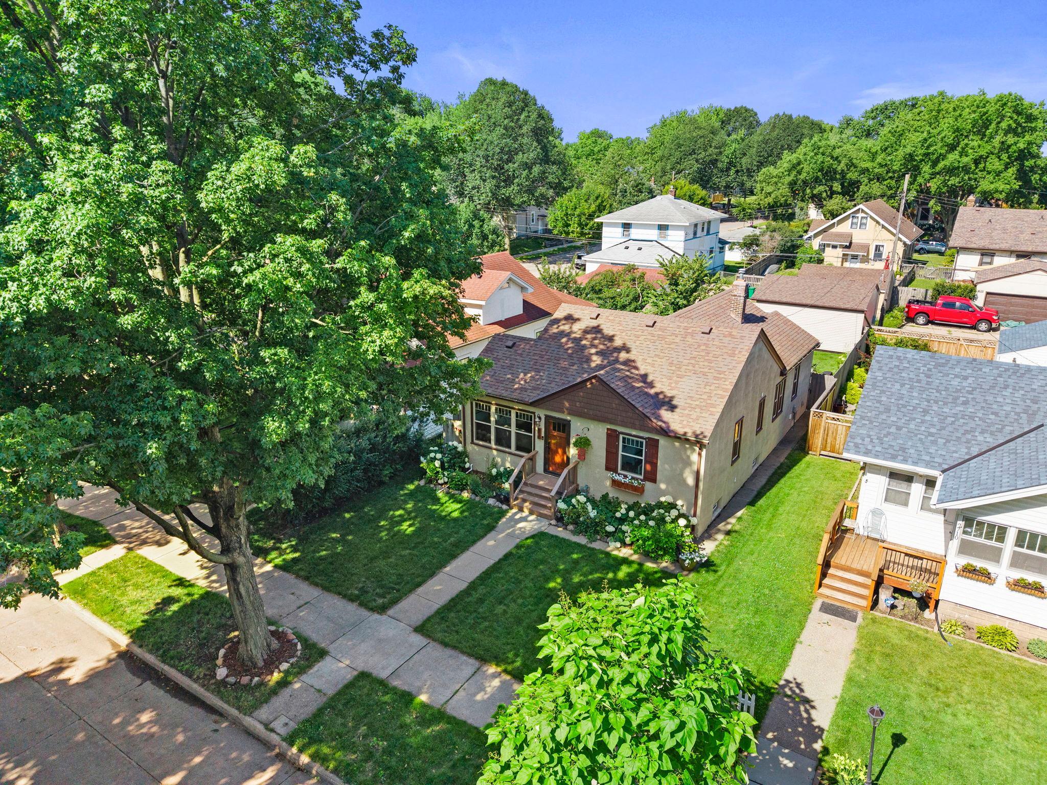 View of Residential at 2704 Garfield Street, Minneapolis MN 55418, Minneapolis (53 of 57) - Mike Wilen | Minnesota Team Real Estate