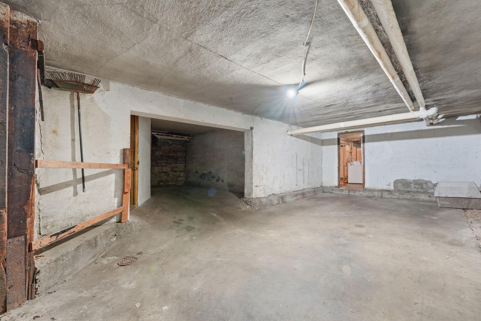 View of Residential Income at 733 Bradley Street, Saint Paul MN 55130, Saint Paul (50 of 56) - Mike Wilen | Minnesota Team Real Estate