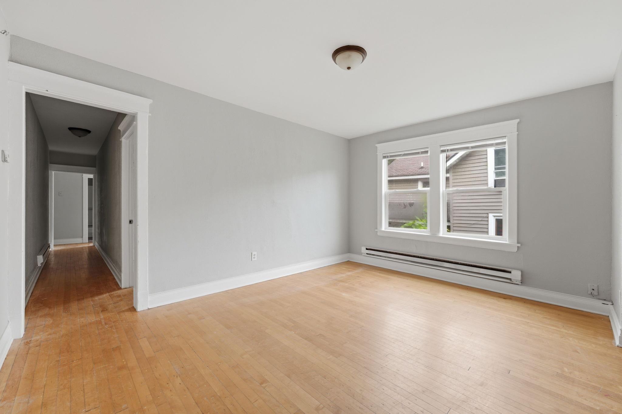 View of Residential Income at 733 Bradley Street, Saint Paul MN 55130, Saint Paul (36 of 56) - Mike Wilen | Minnesota Team Real Estate