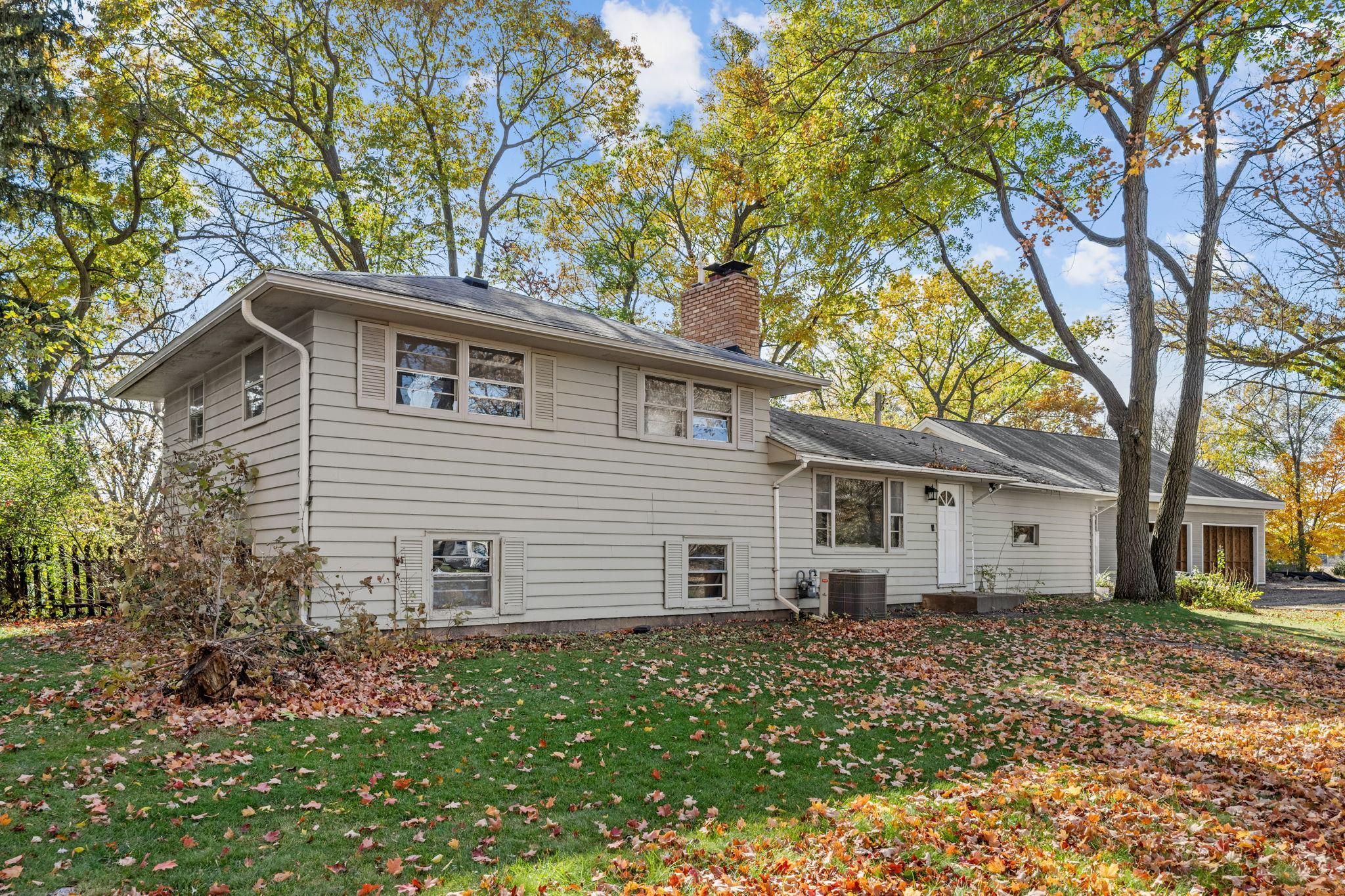 View of Residential at 625 Hackamore Road, Medina MN 55340, Medina (15 of 23) - Mike Wilen | Minnesota Team Real Estate