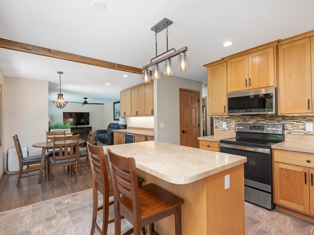 View of Residential at 13008 Lakeview Drive Drive, Burnsville MN 55337, Burnsville (15 of 34) - Mike Wilen | Minnesota Team Real Estate
