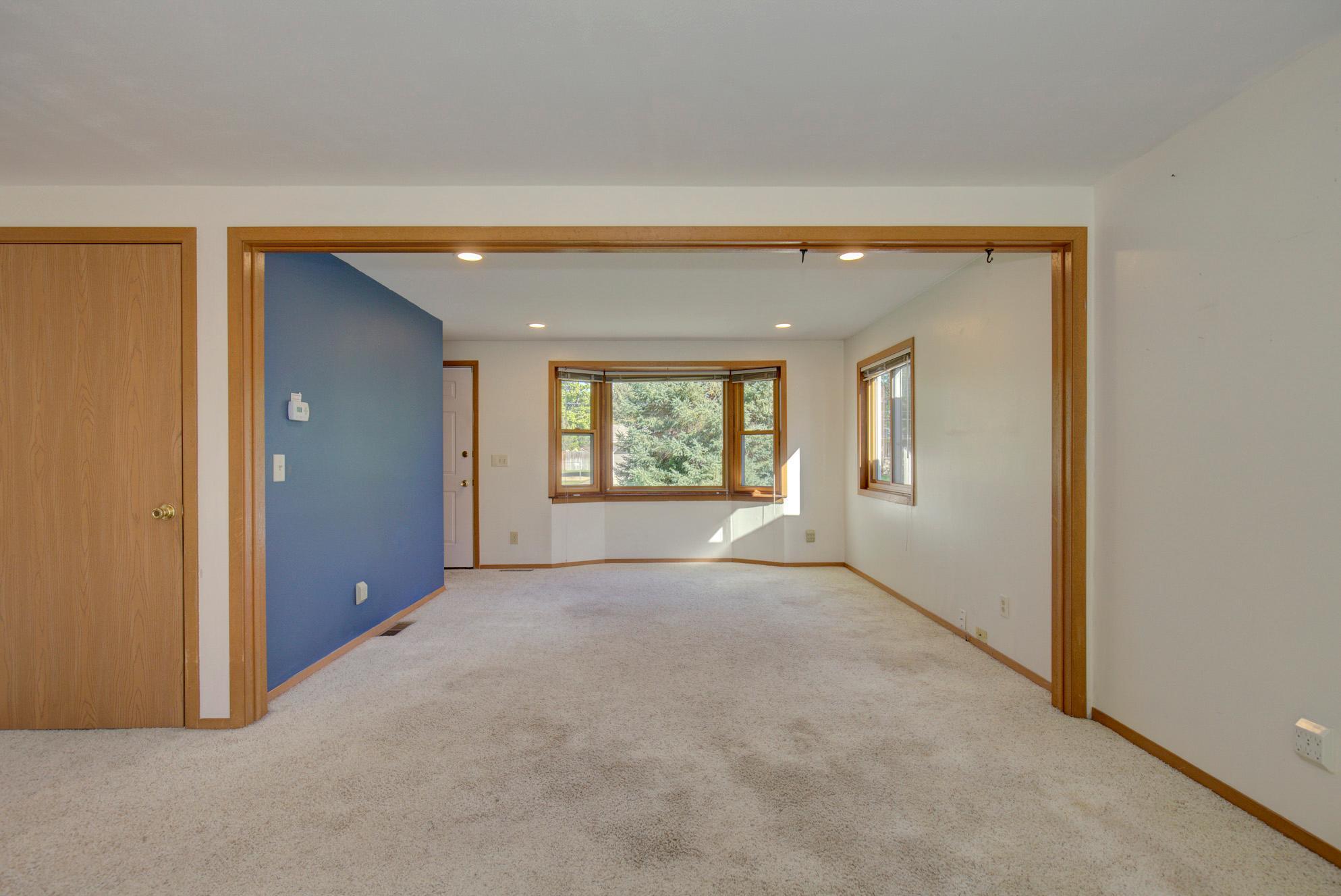 View of Residential at 3990 66th Street, Inver Grove Heights MN 55076, Inver Grove Heights (4 of 30) - Mike Wilen | Minnesota Team Real Estate