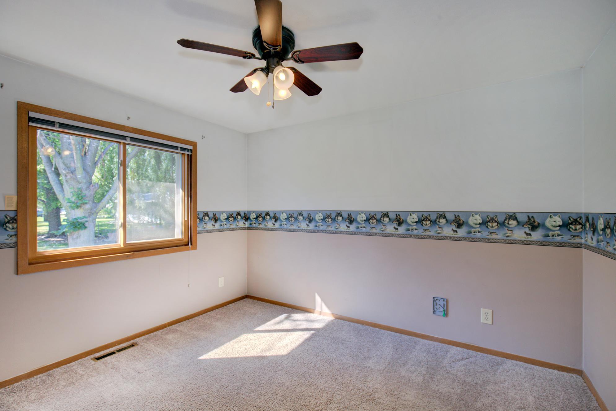 View of Residential at 3990 66th Street, Inver Grove Heights MN 55076, Inver Grove Heights (12 of 30) - Mike Wilen | Minnesota Team Real Estate