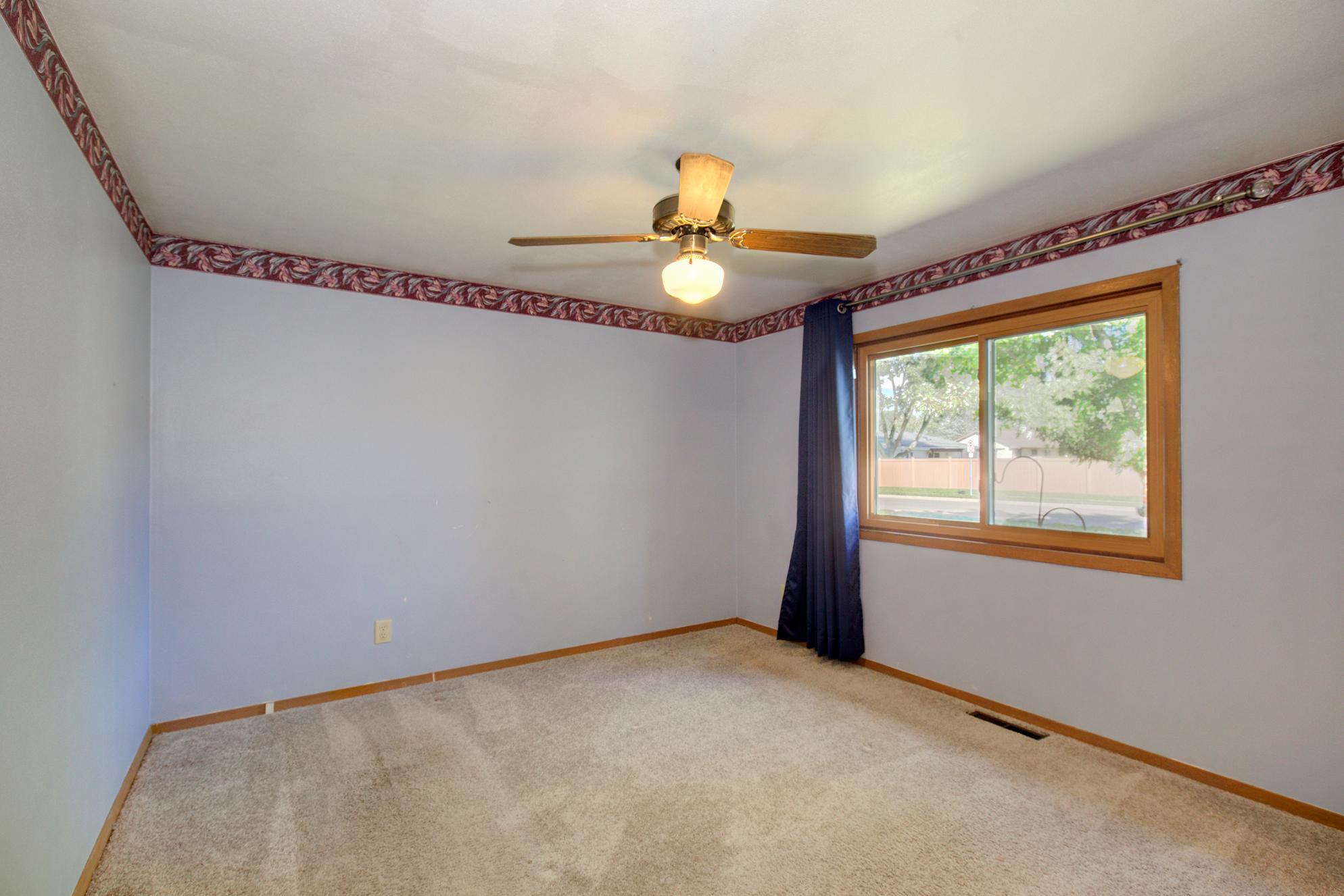 View of Residential at 3990 66th Street, Inver Grove Heights MN 55076, Inver Grove Heights (11 of 30) - Mike Wilen | Minnesota Team Real Estate