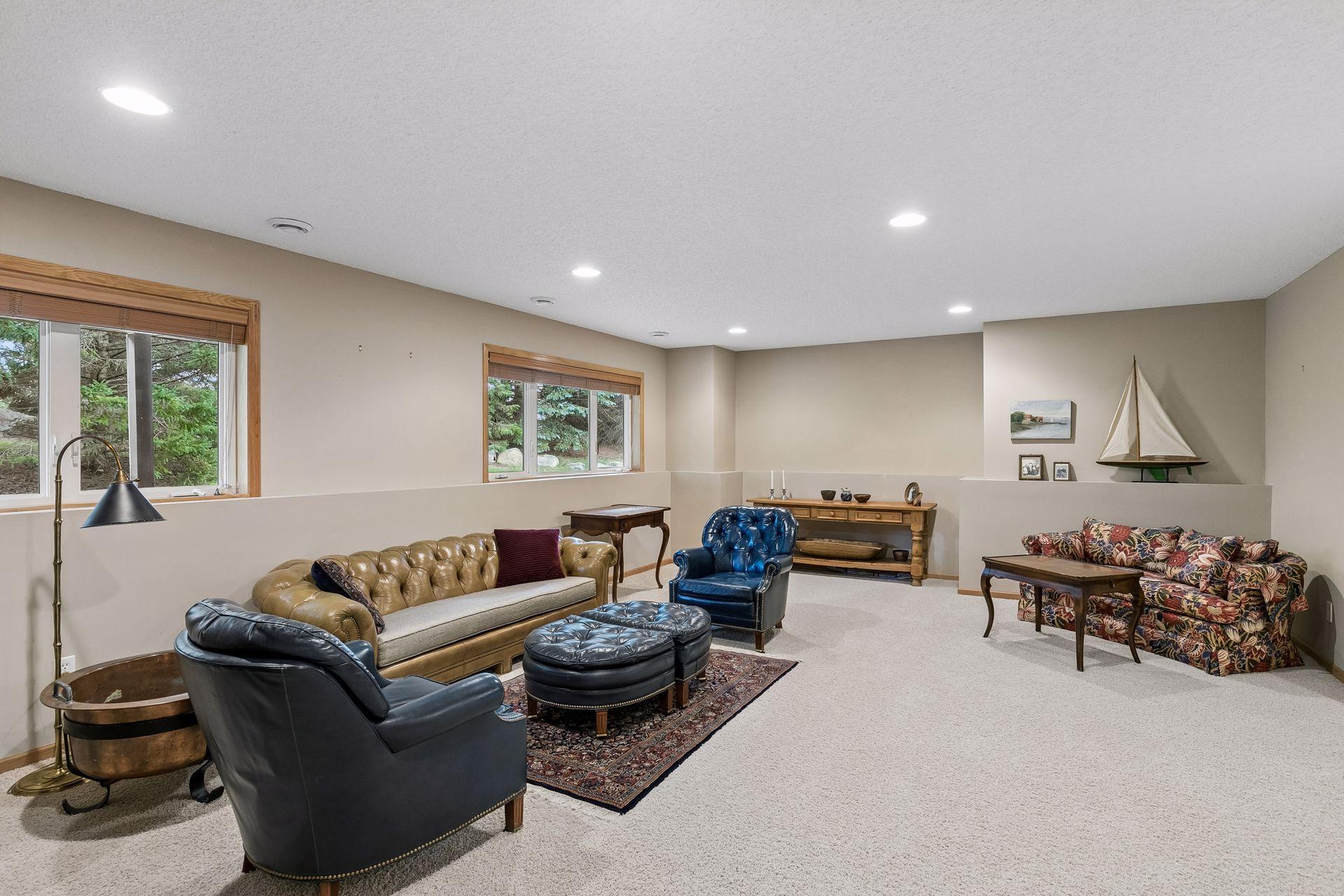 View of Residential at 10381 Lancaster Cove, Woodbury MN 55129, Woodbury (19 of 35) - Mike Wilen | Minnesota Team Real Estate