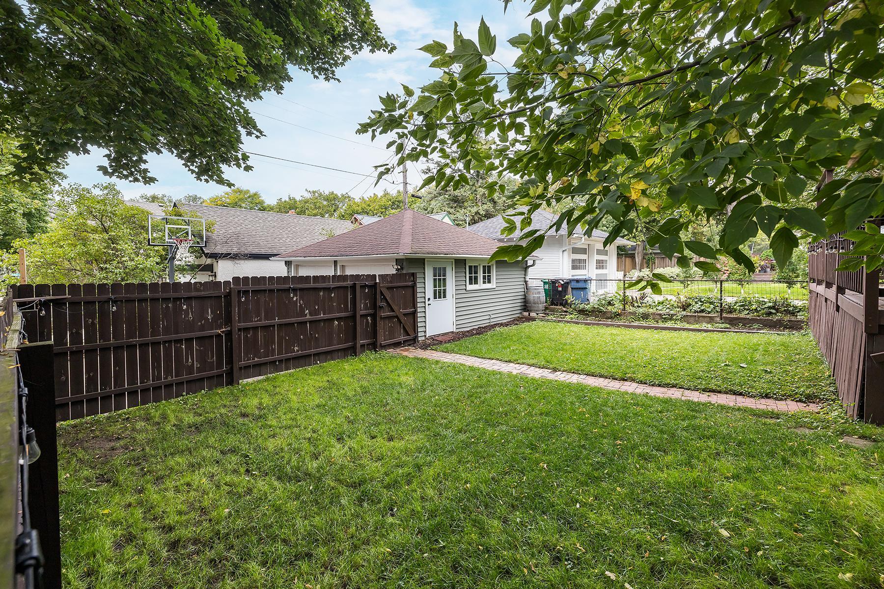 View of Residential at 4856 Dupont Avenue, Minneapolis MN 55419, Minneapolis (40 of 42) - Mike Wilen | Minnesota Team Real Estate