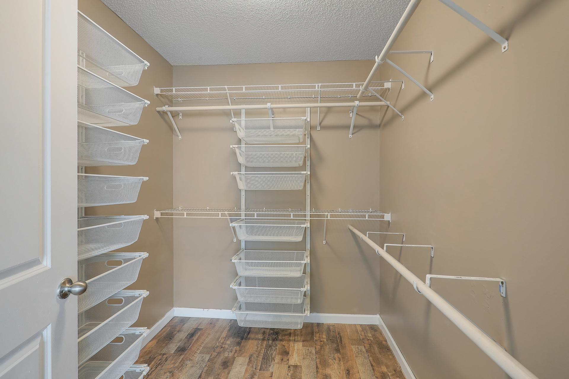 View of Residential at 15174 Emory Circle, Apple Valley MN 55124, Apple Valley (25 of 69) - Mike Wilen | Minnesota Team Real Estate