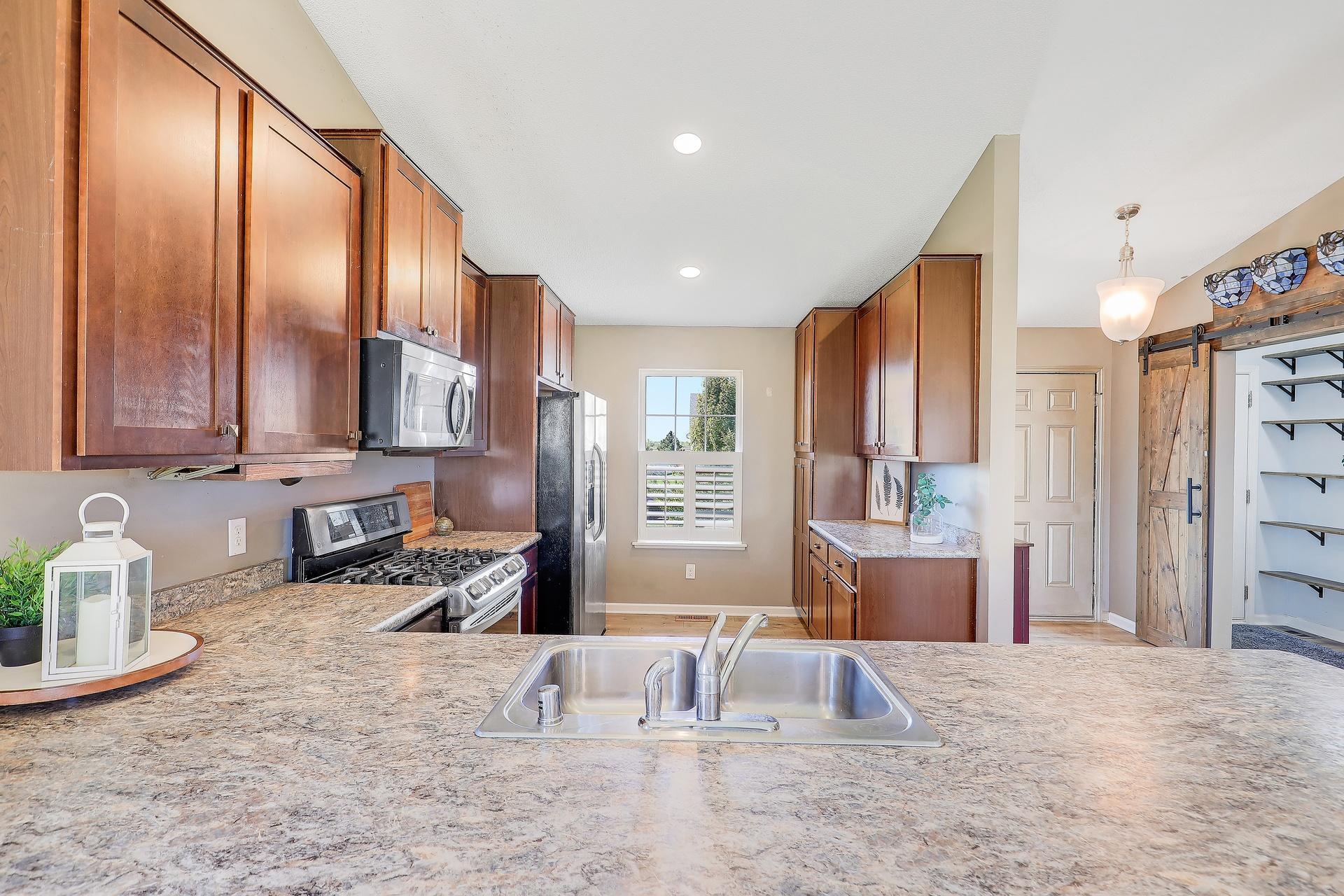 View of Residential at 15174 Emory Circle, Apple Valley MN 55124, Apple Valley (12 of 69) - Mike Wilen | Minnesota Team Real Estate